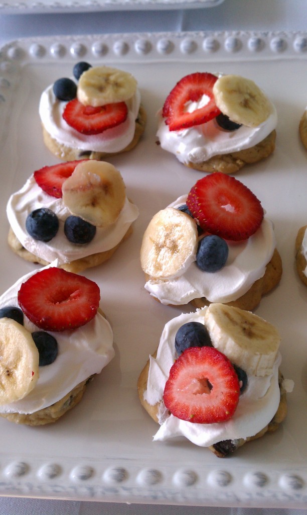 fruit topped cookies