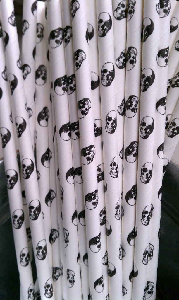 skull straws