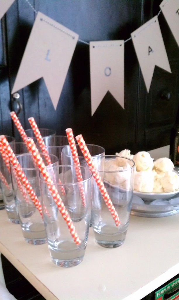 glasses & straws