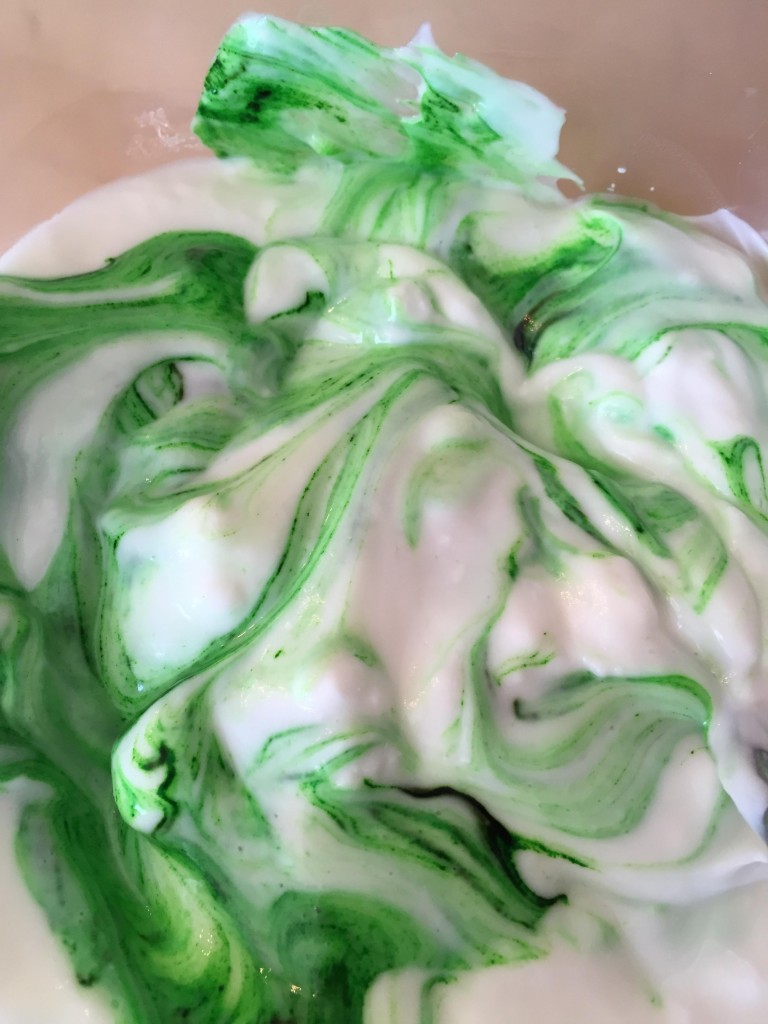 green food color in yogurt