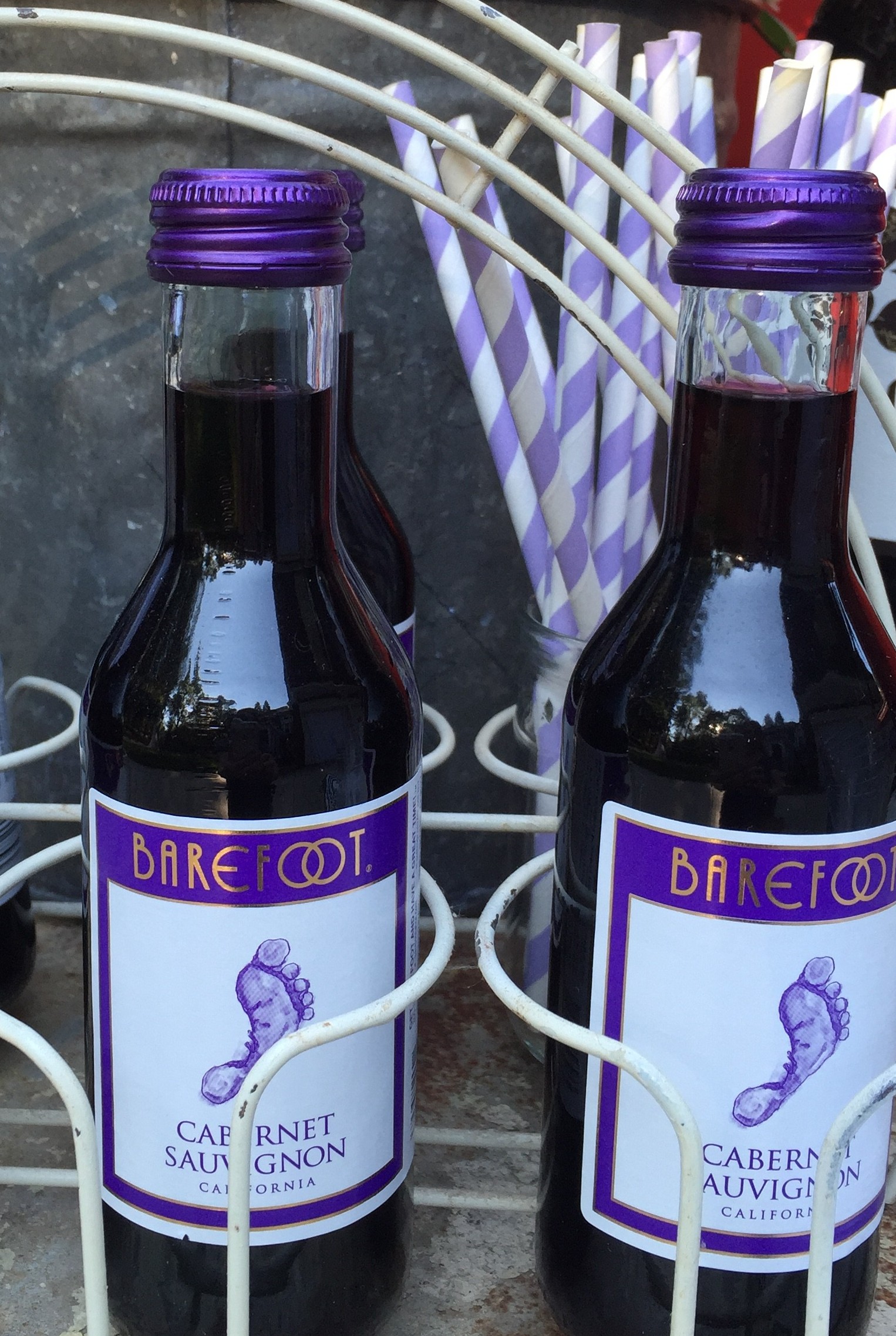 mini wine bottles