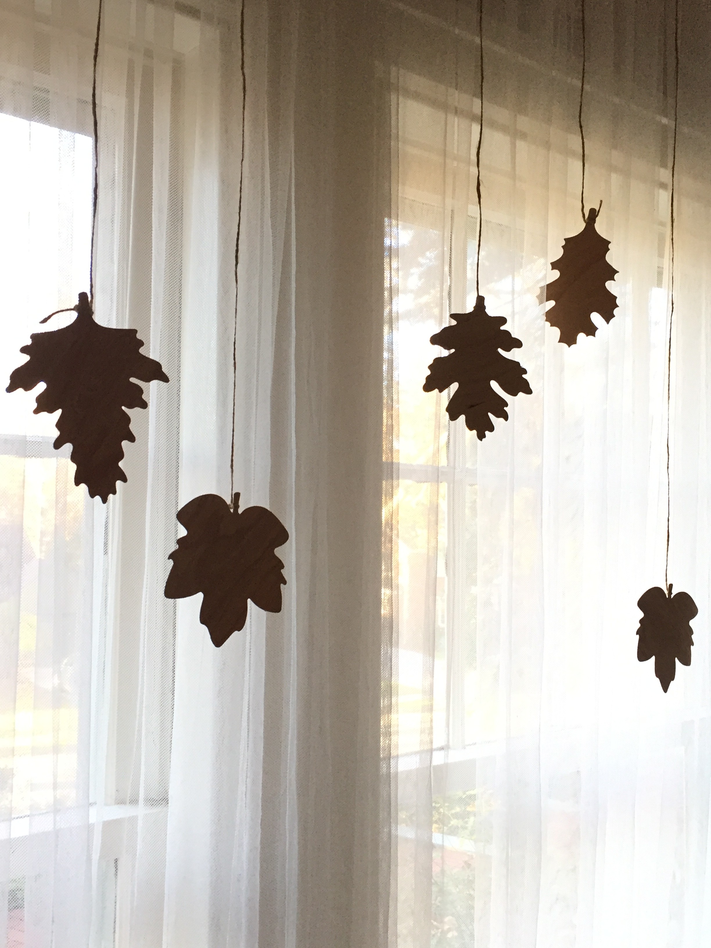 paper leaves