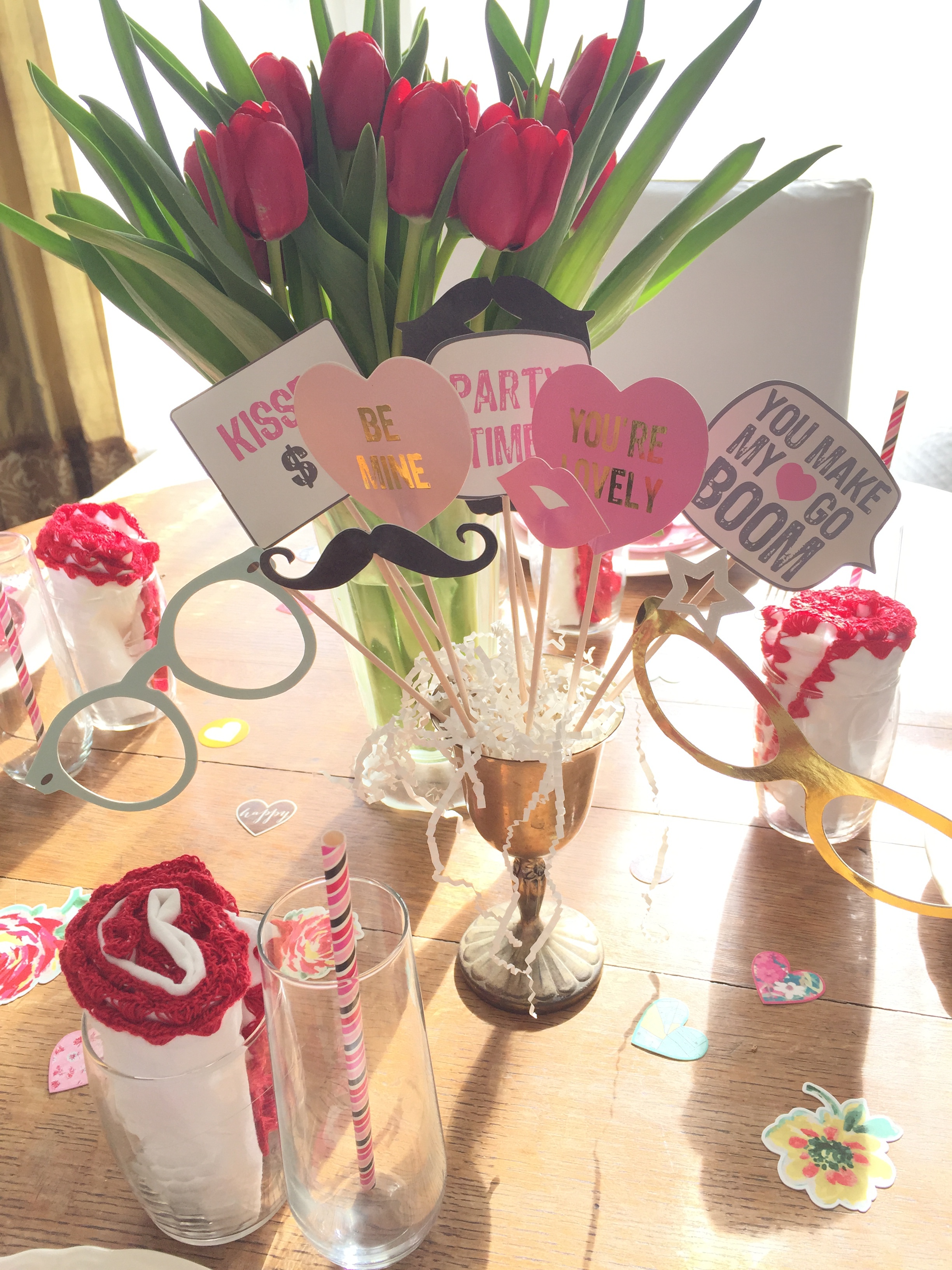 Valentine table