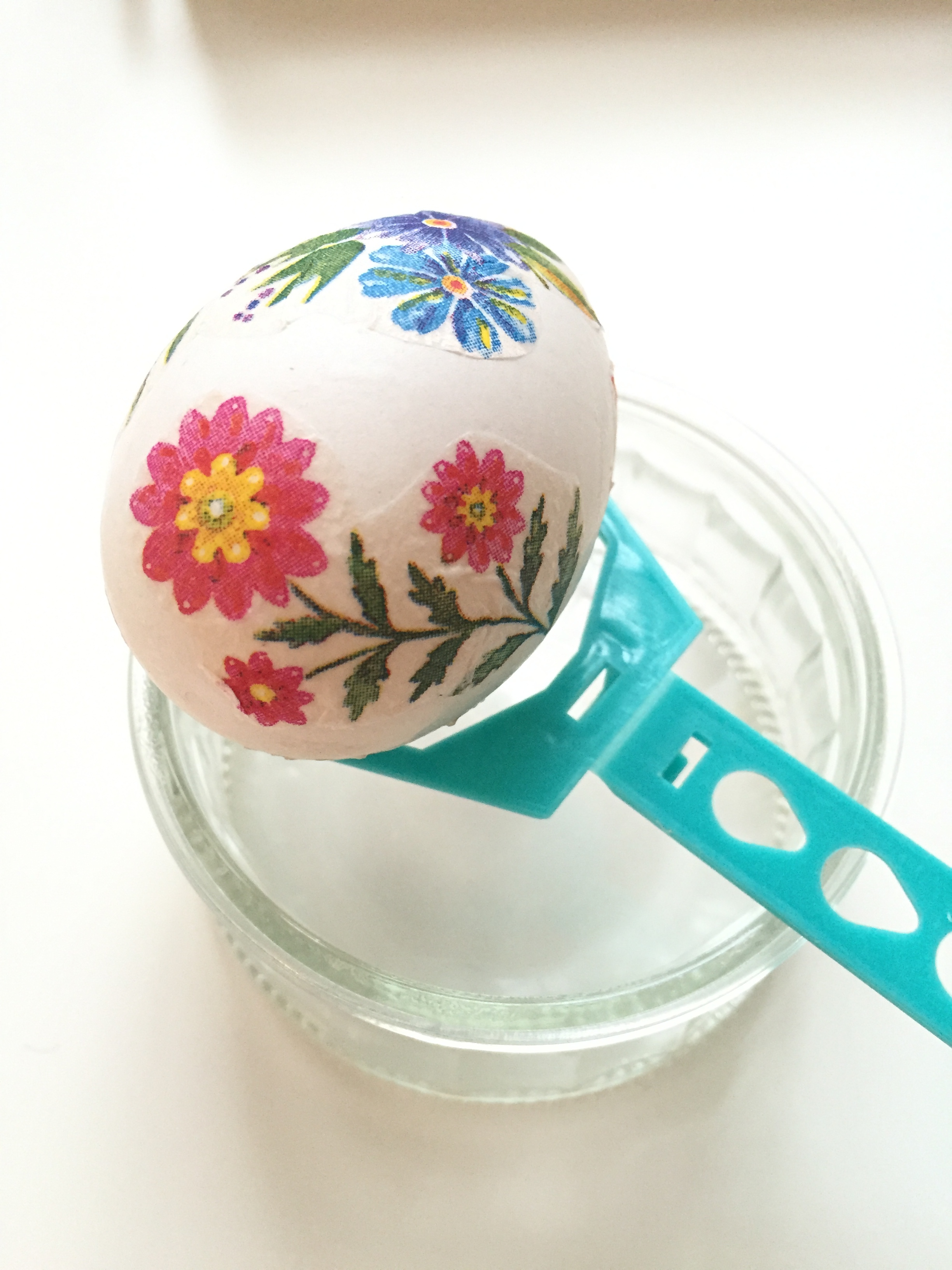 decoupage egg