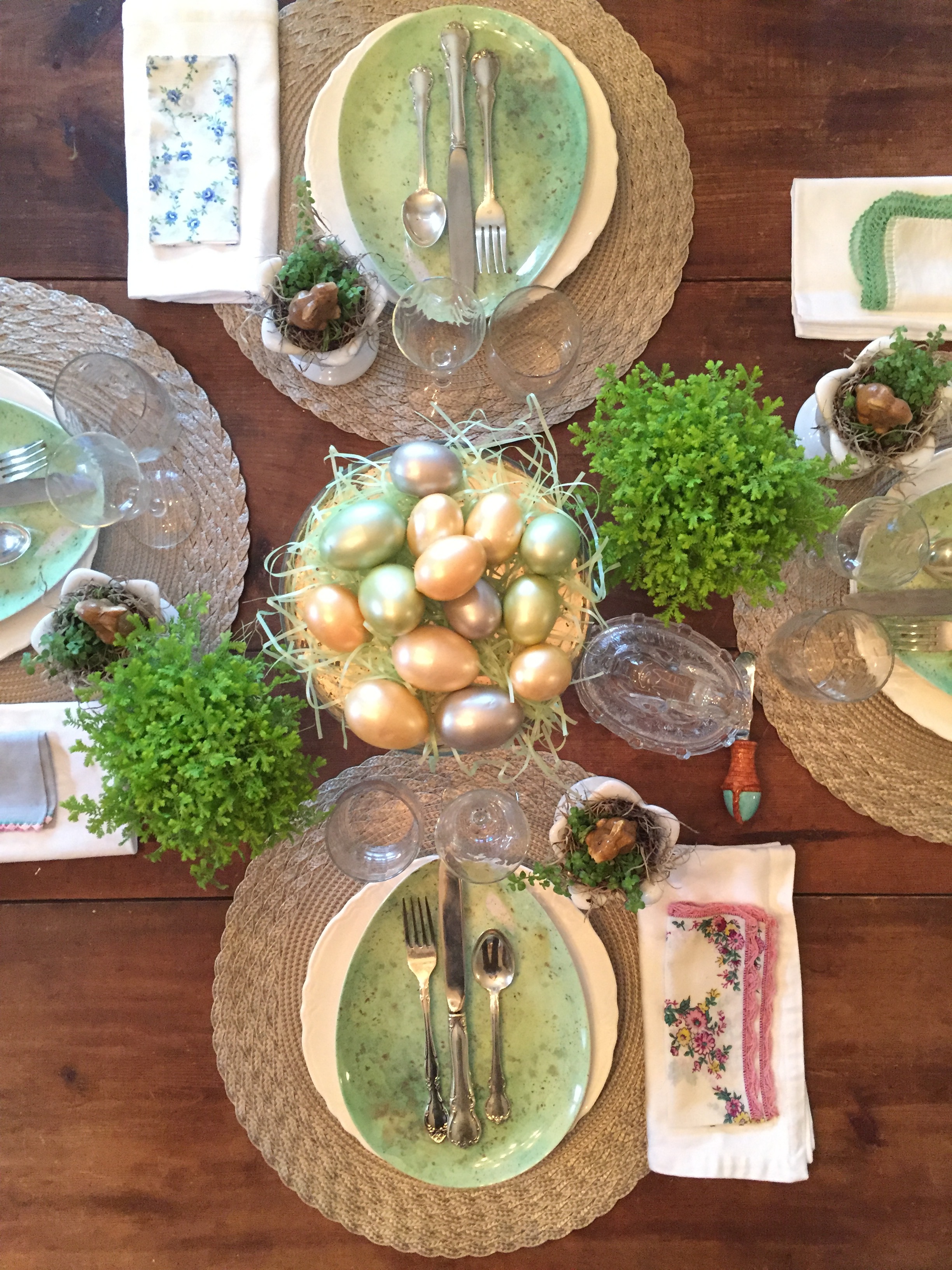 Easter table