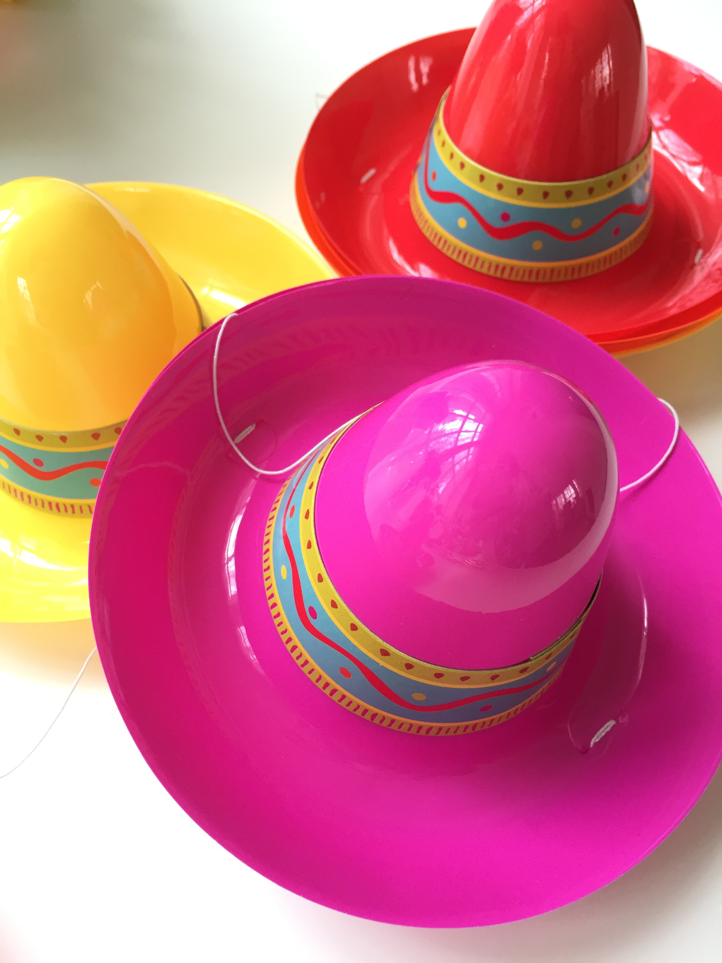 mini sombreros