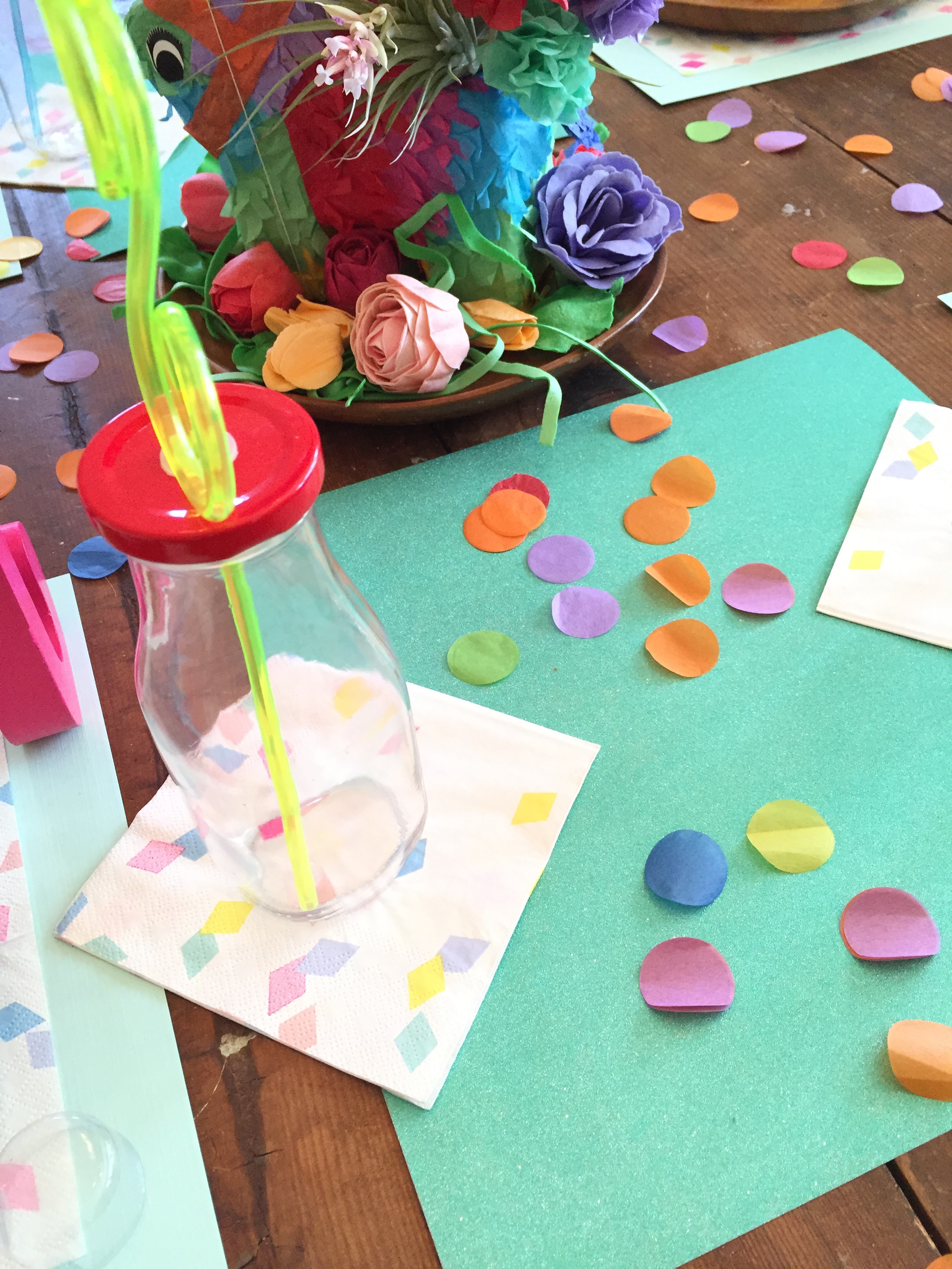 table confetti