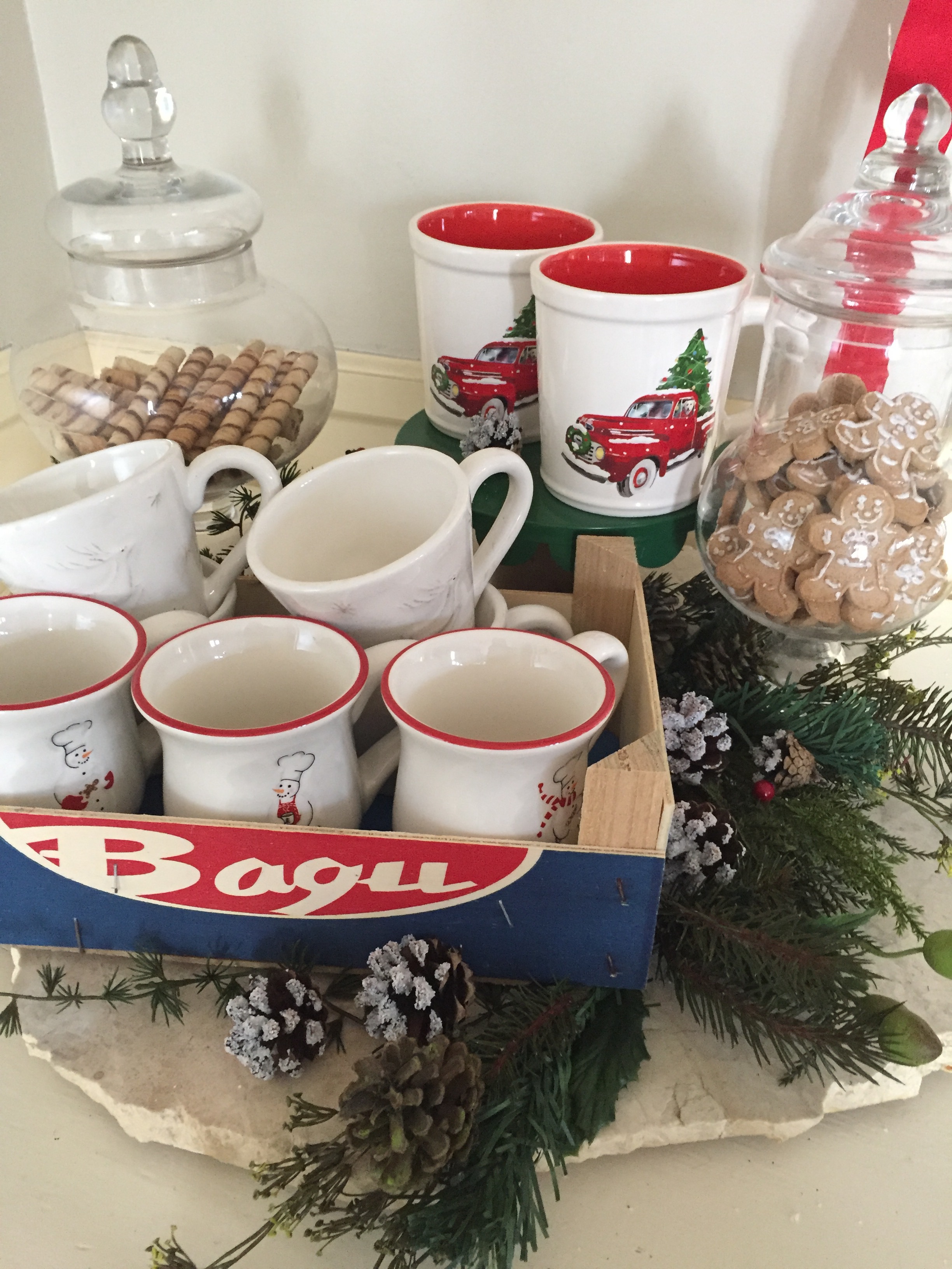 holiday mugs