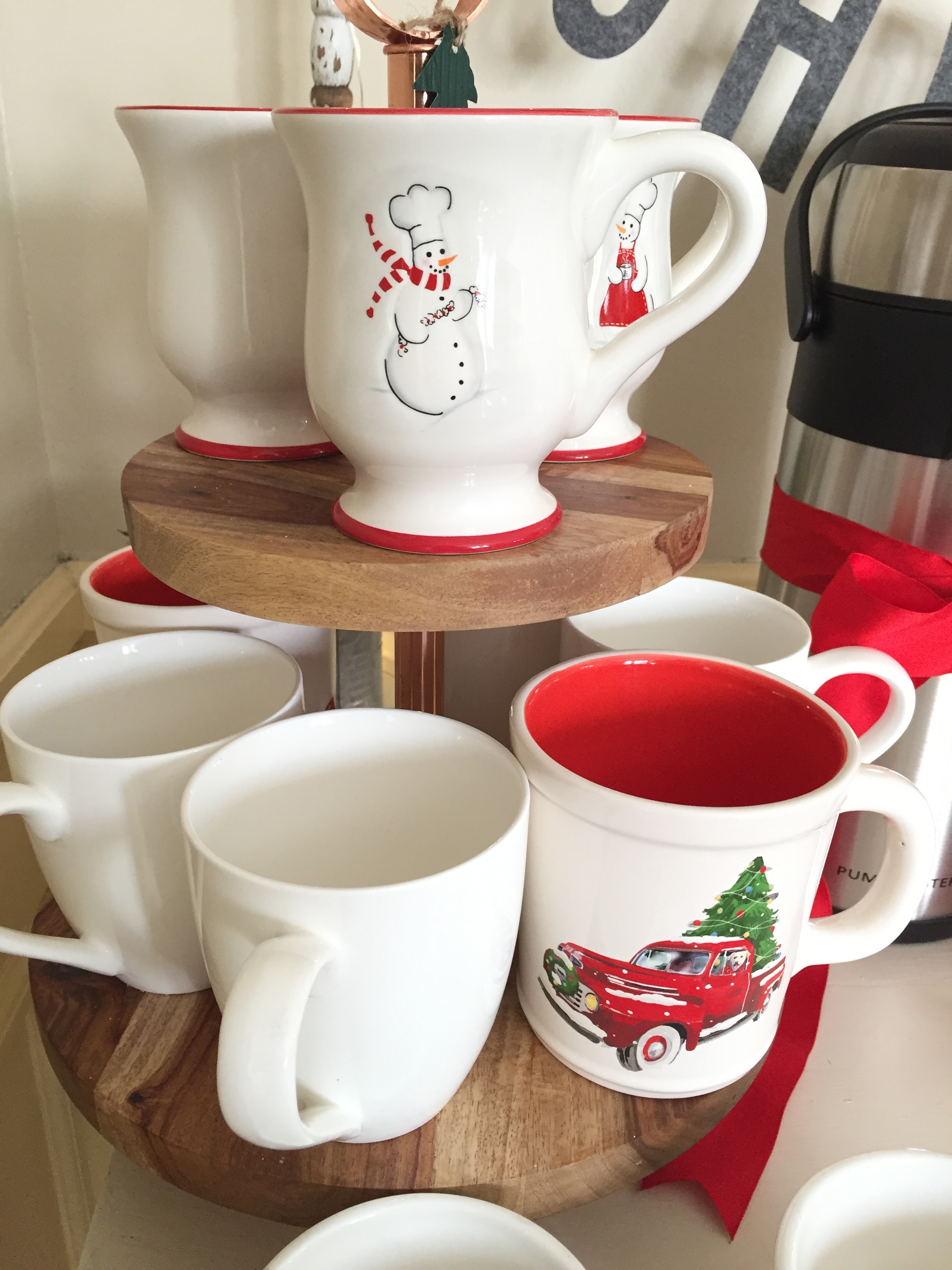holiday mugs