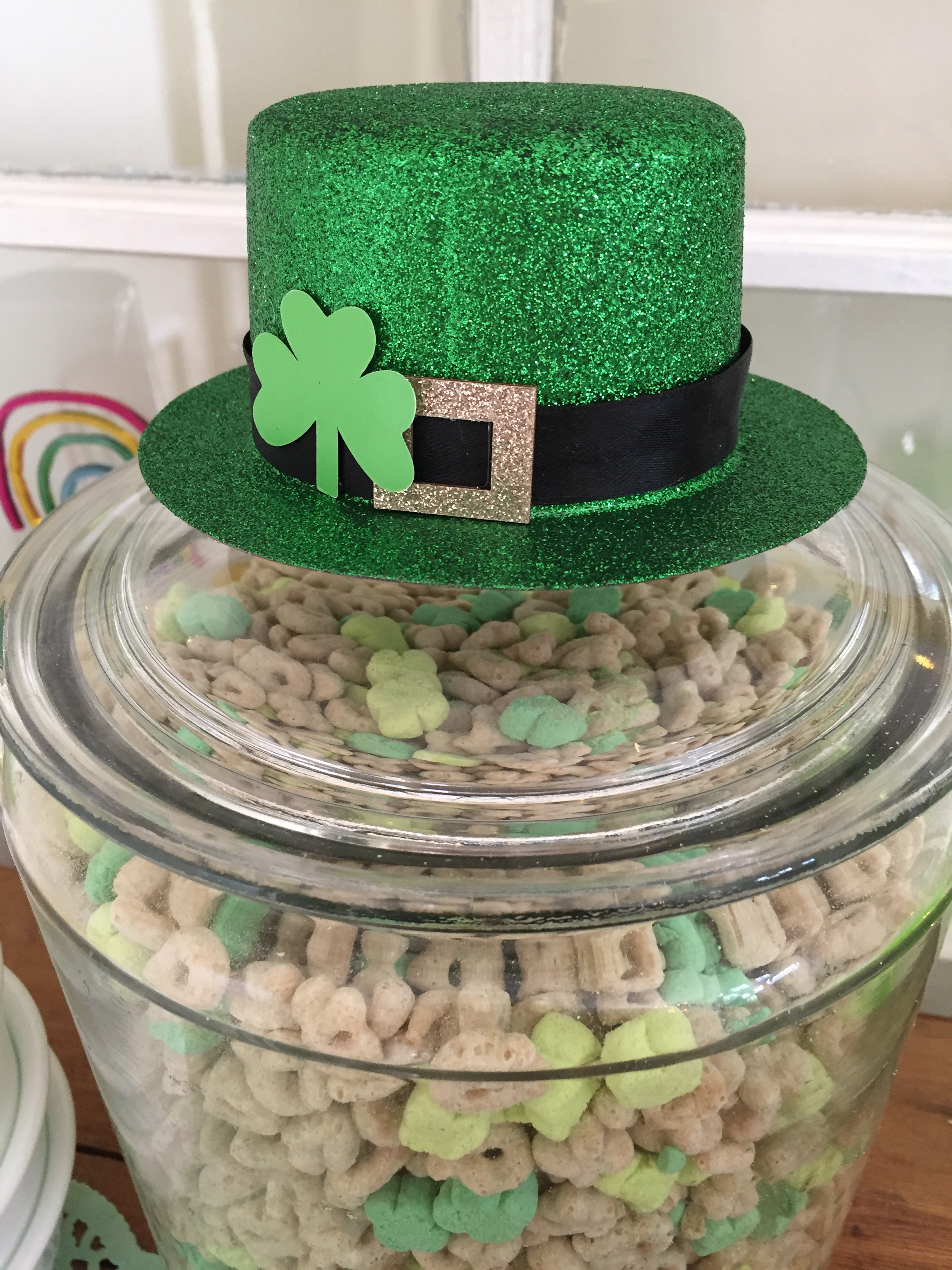 Leprechaun hat topper