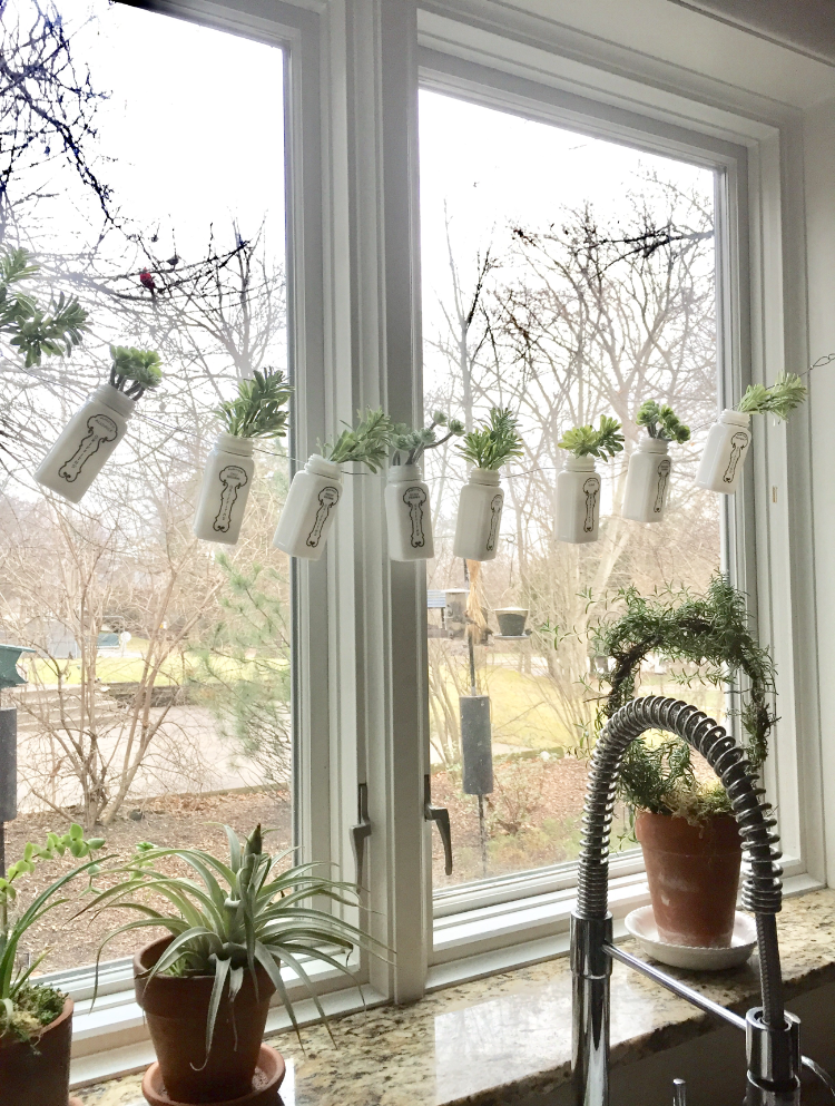 spice jar garland