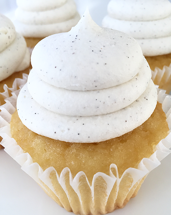 vanilla cupcakes