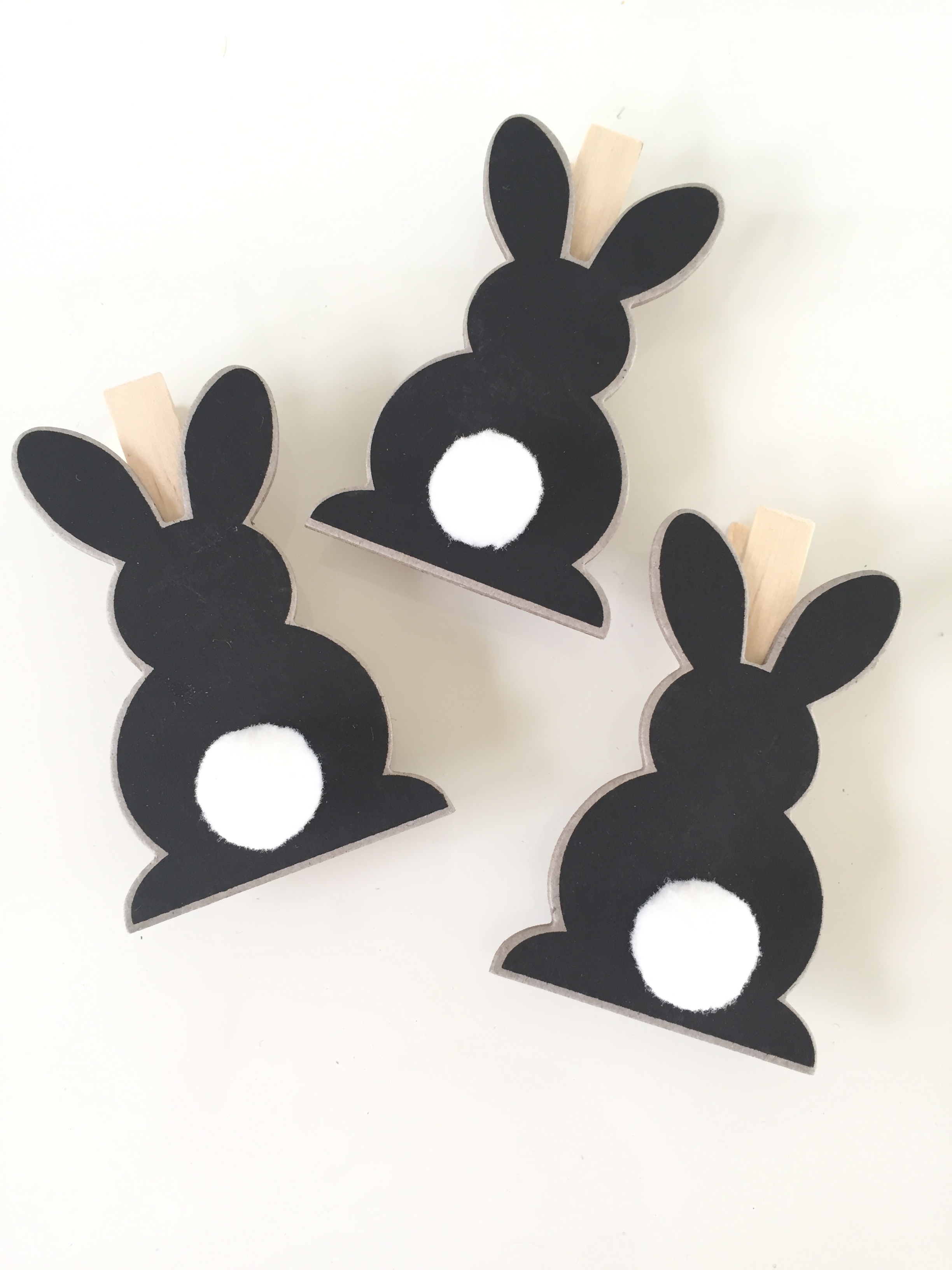 bunny tail clips
