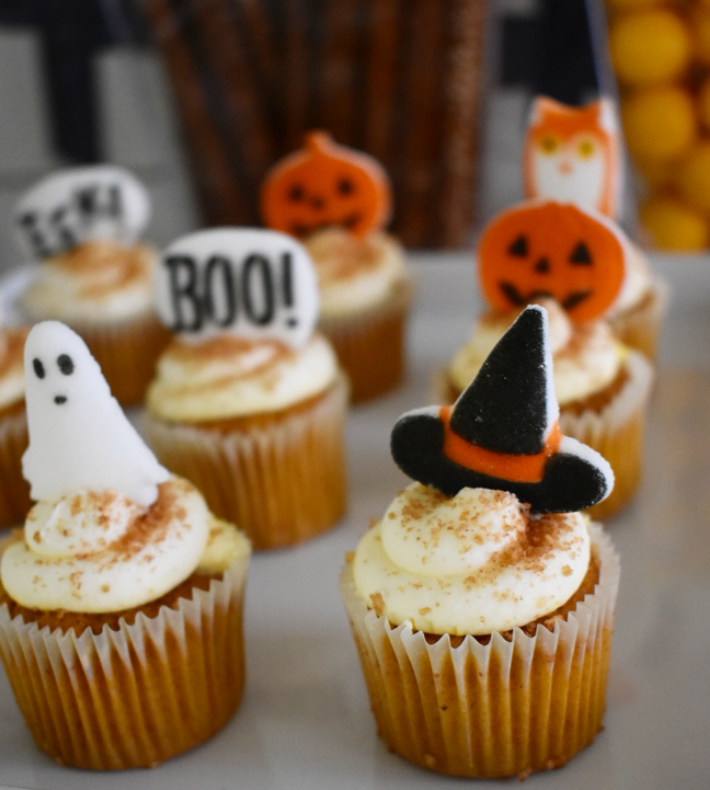 Halloween treat table