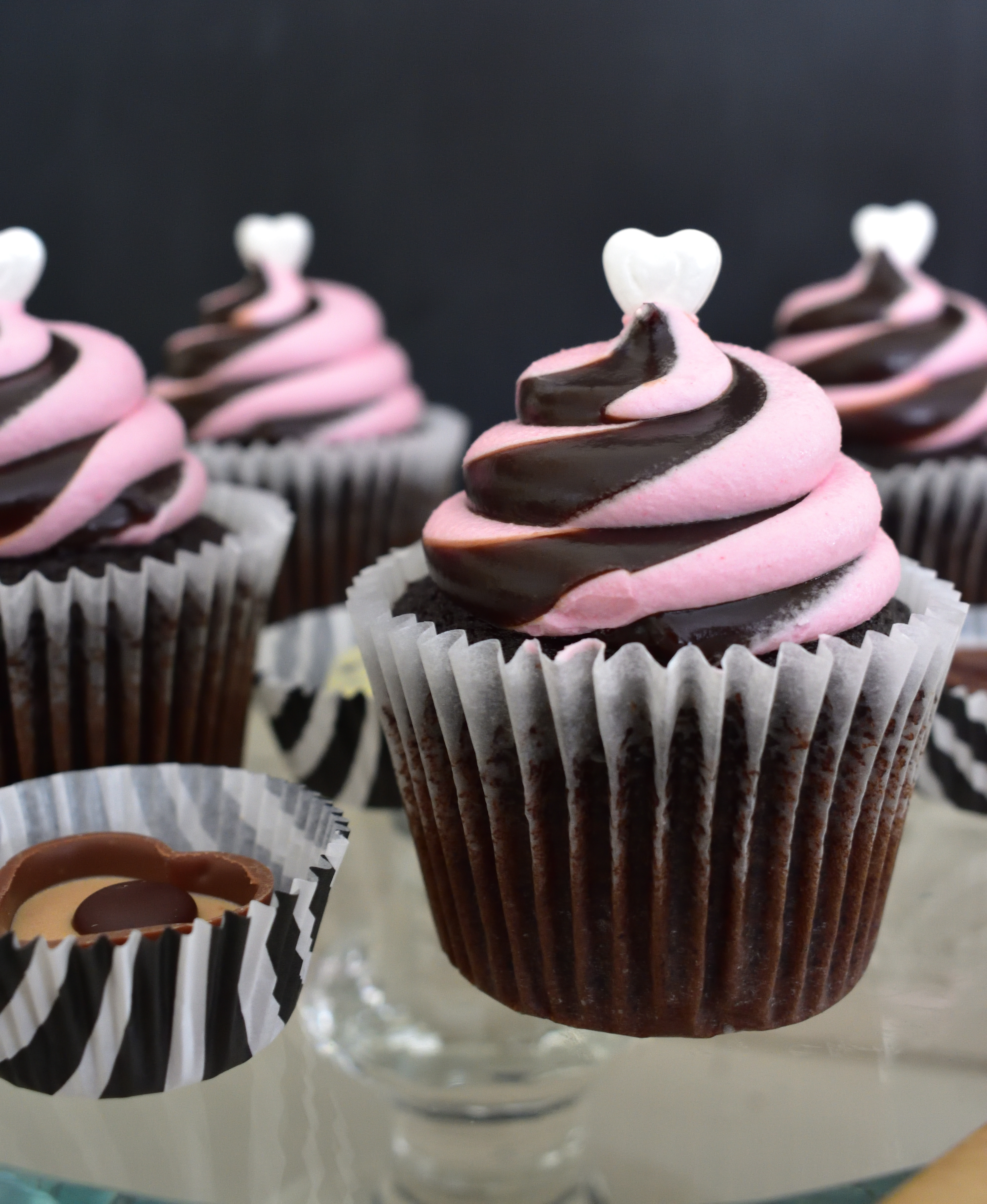 valentine food-cupcakes and truffles