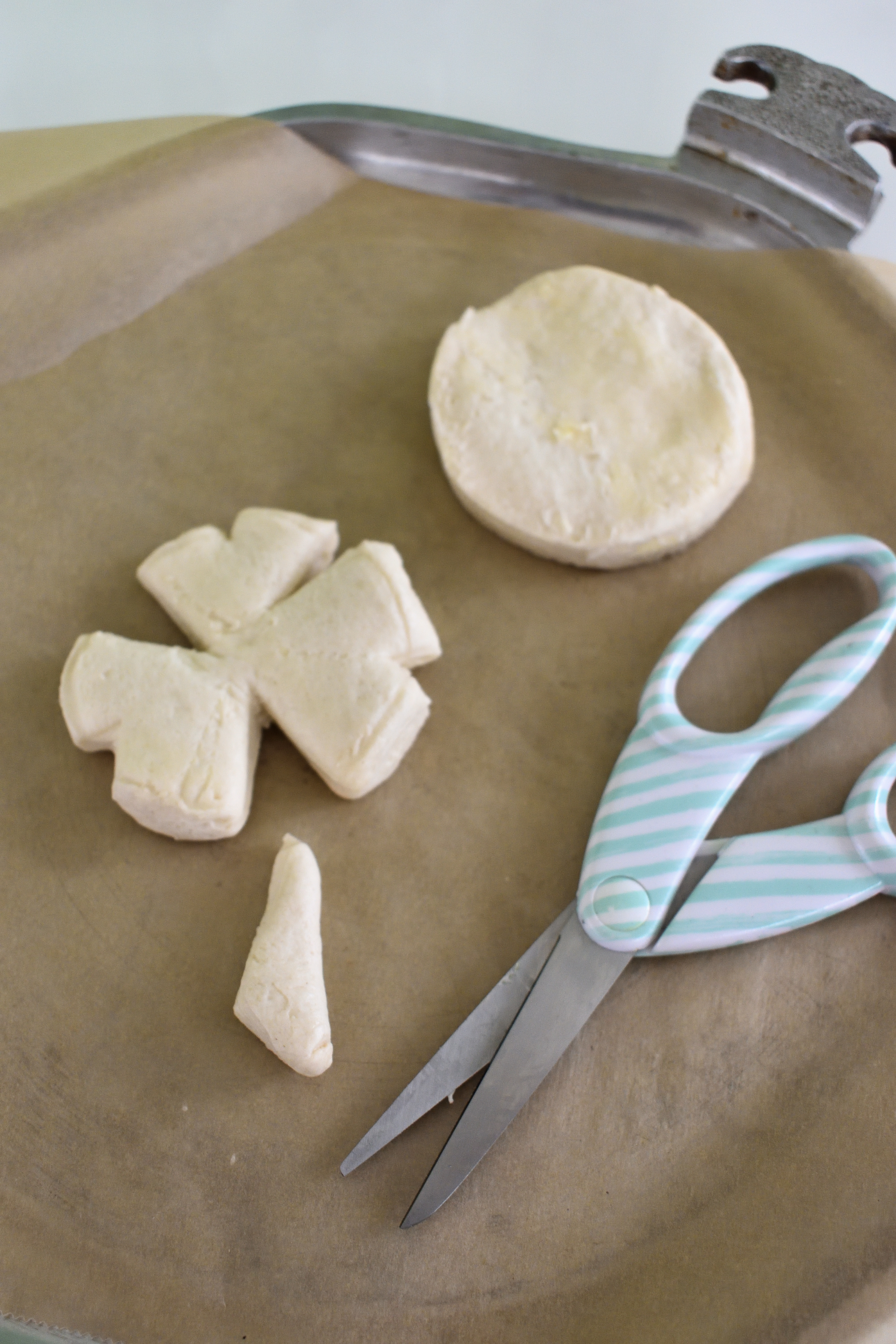 shamrock biscuits DIY