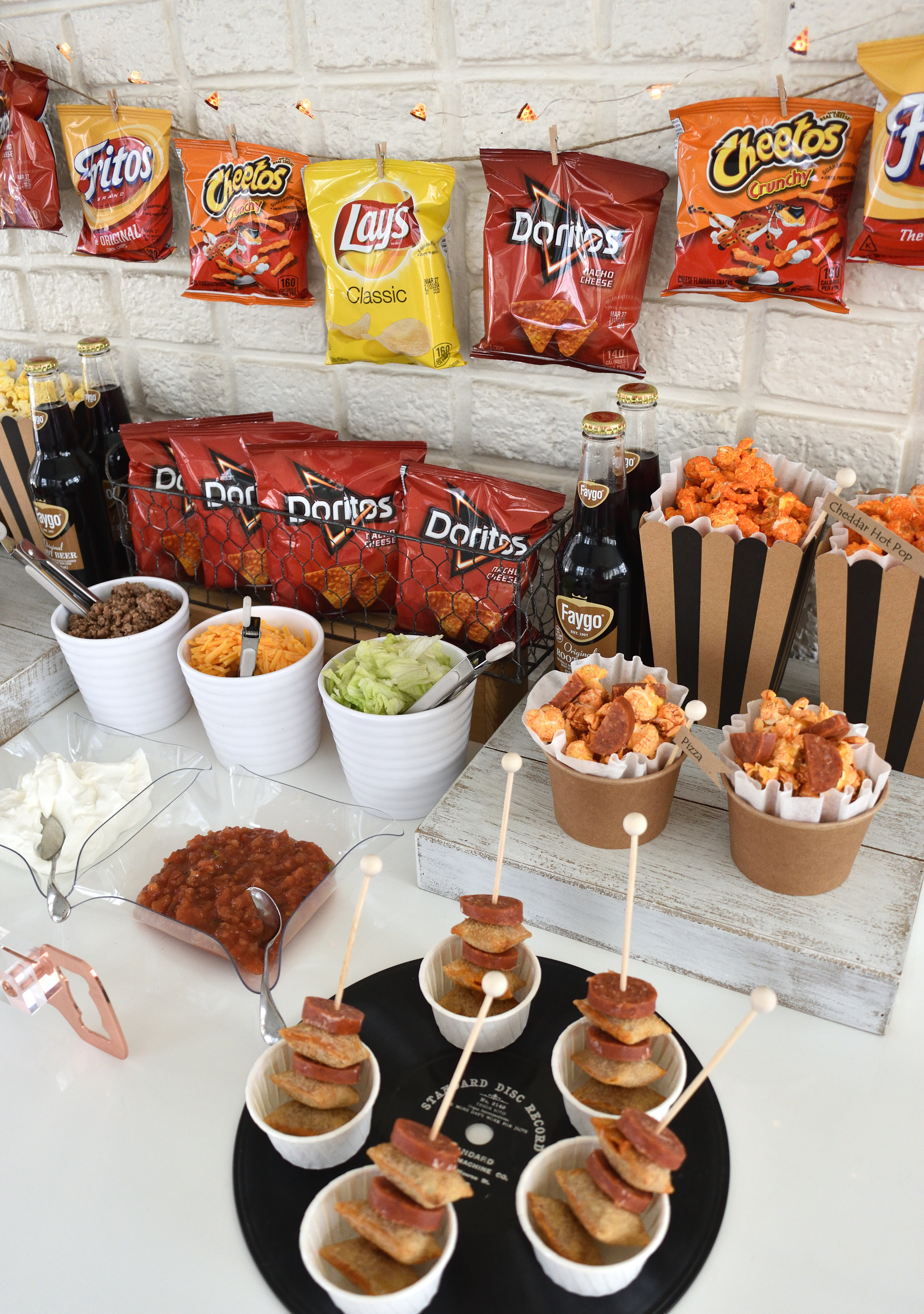 walking taco bar ideas