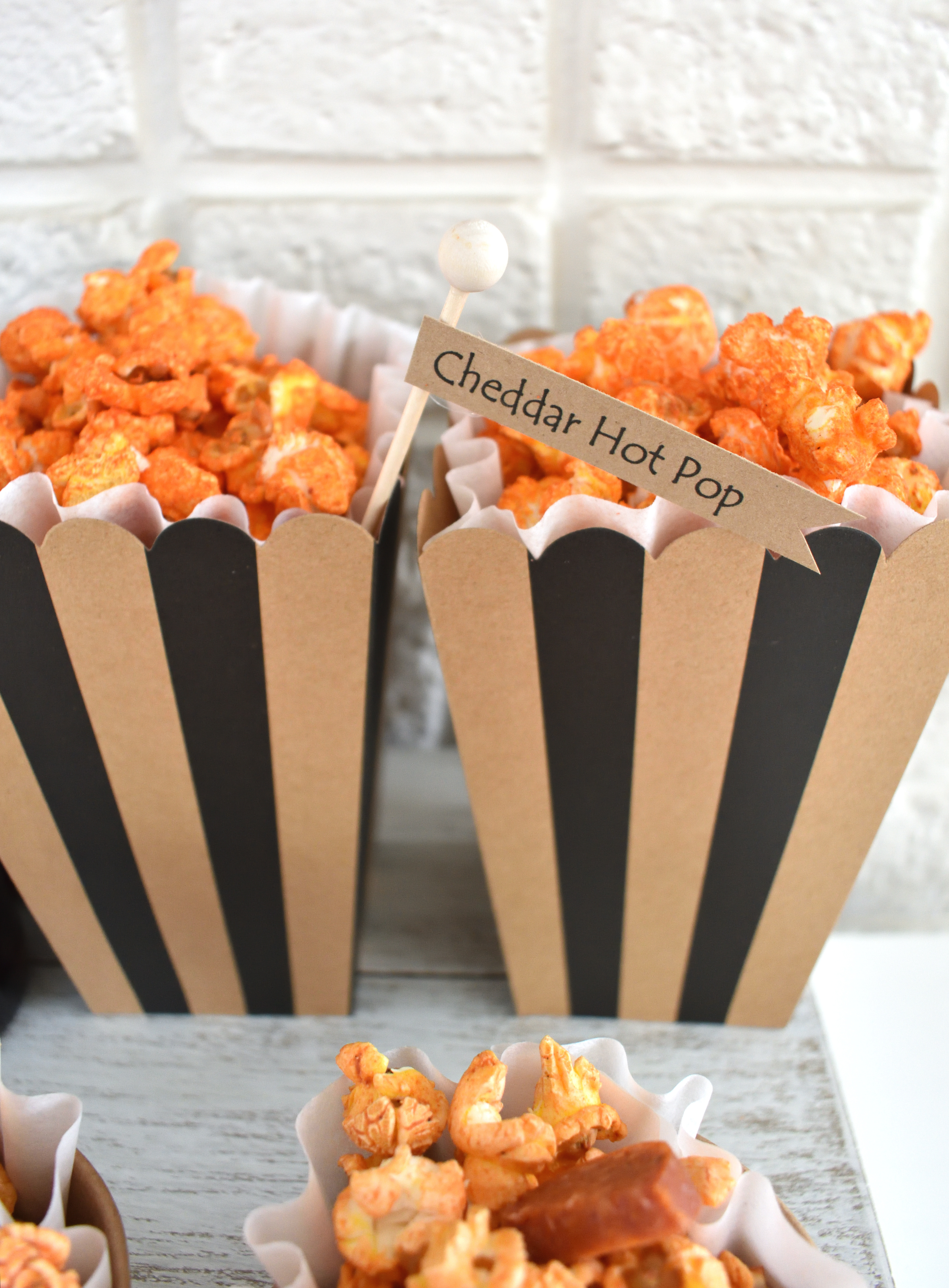 walking taco bar ideas/popcorn cups