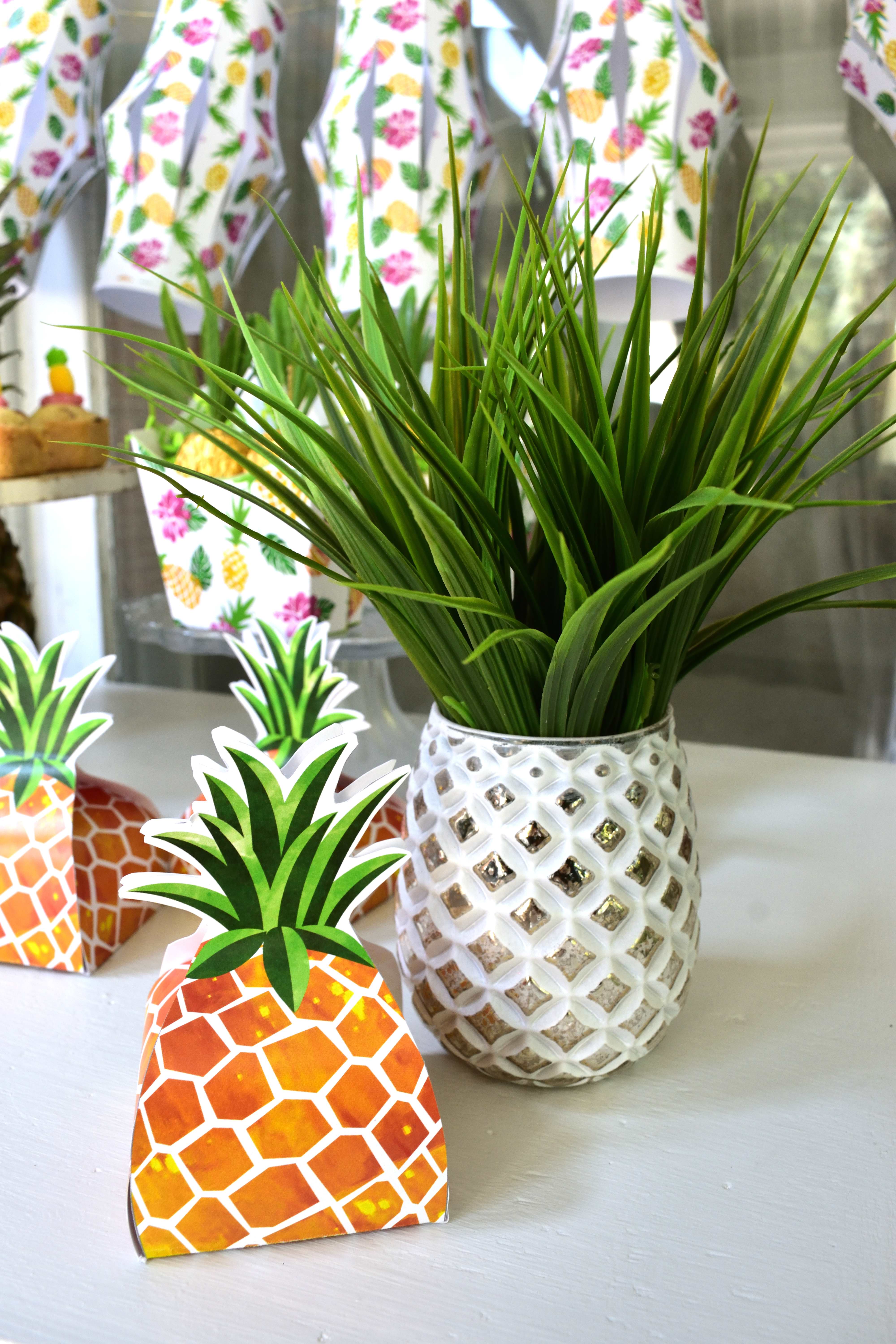 pineapple decorations and party favors