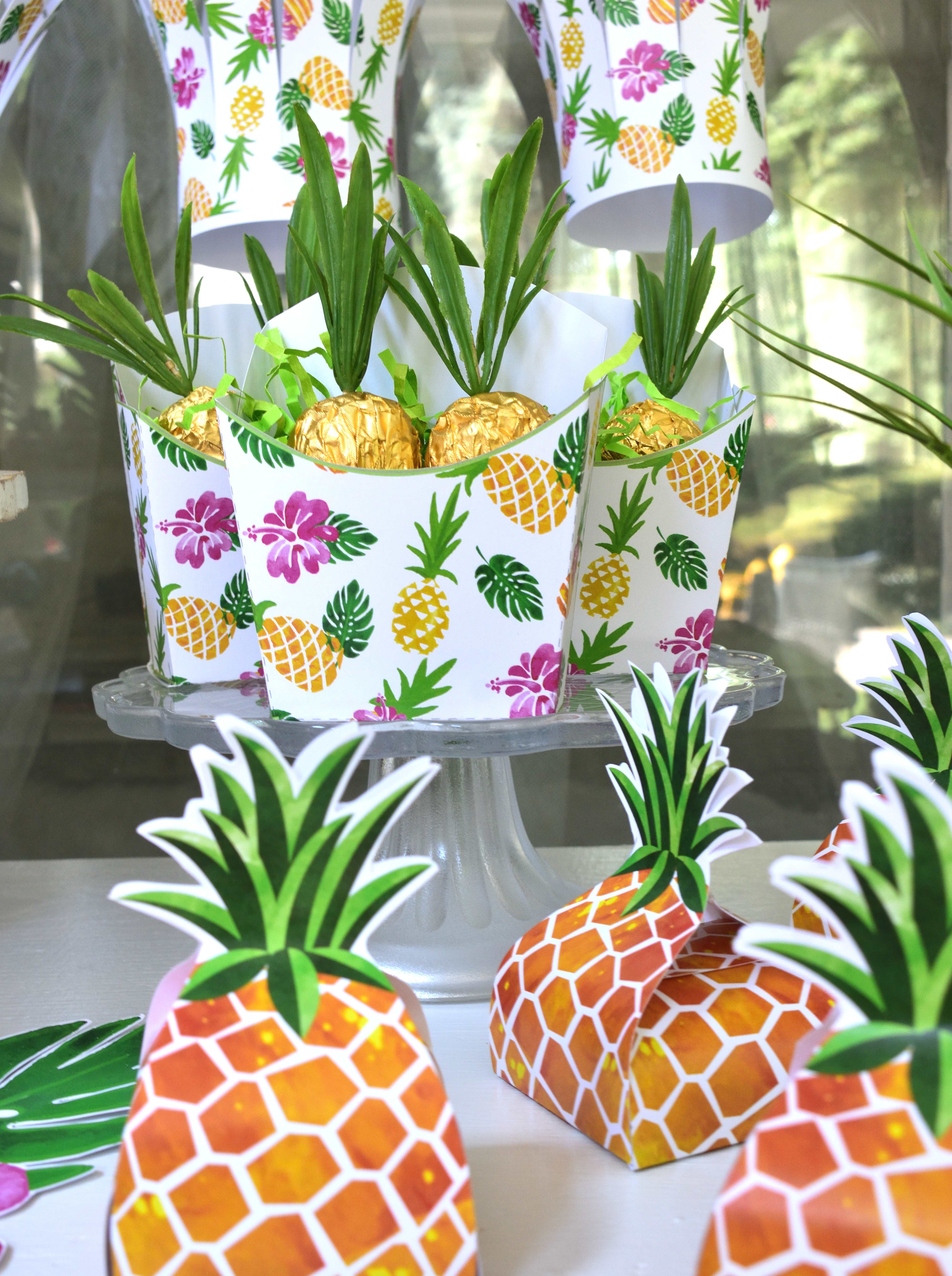 pineapple party favors