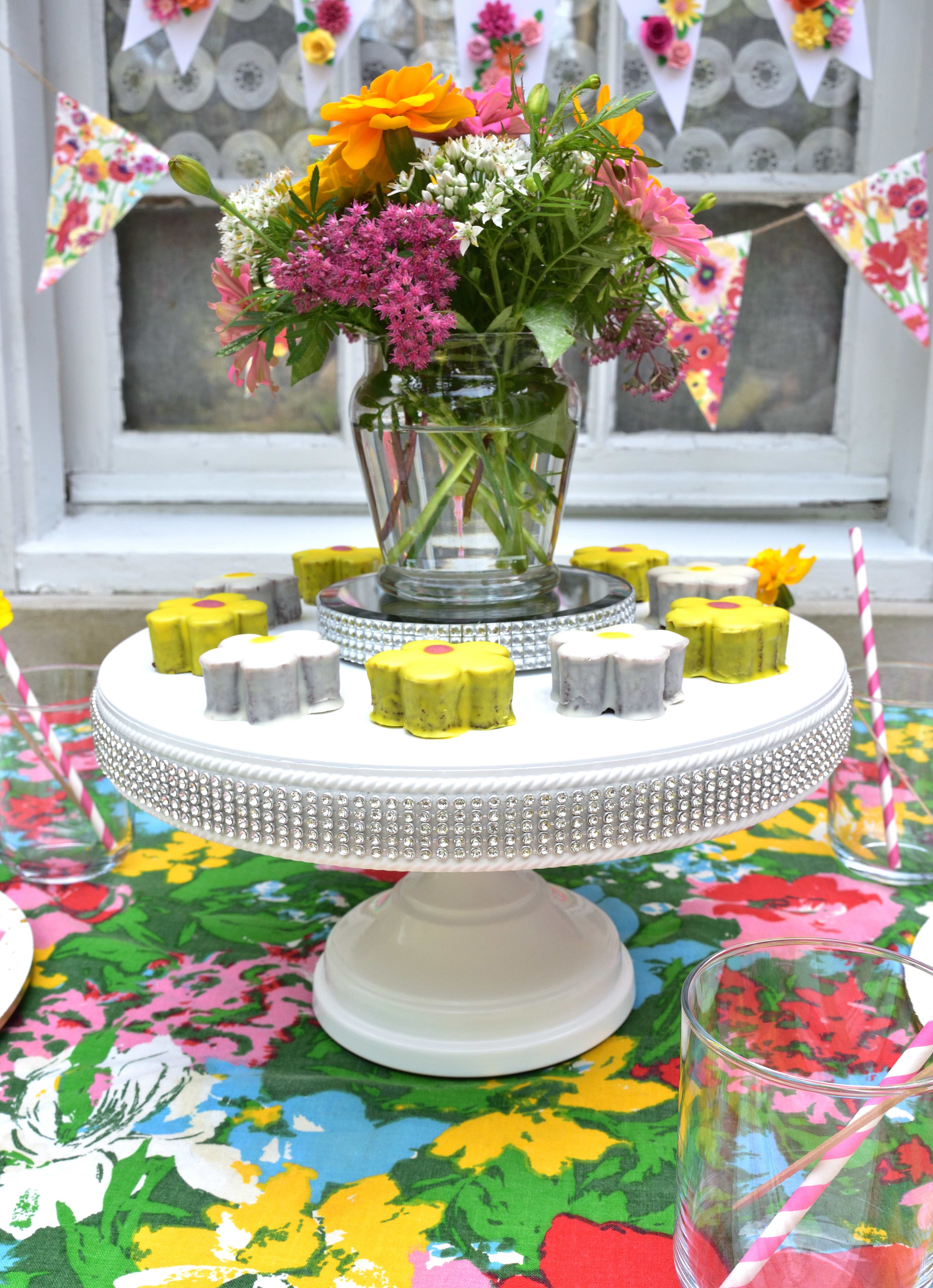 colorful fall table and glam cake stand