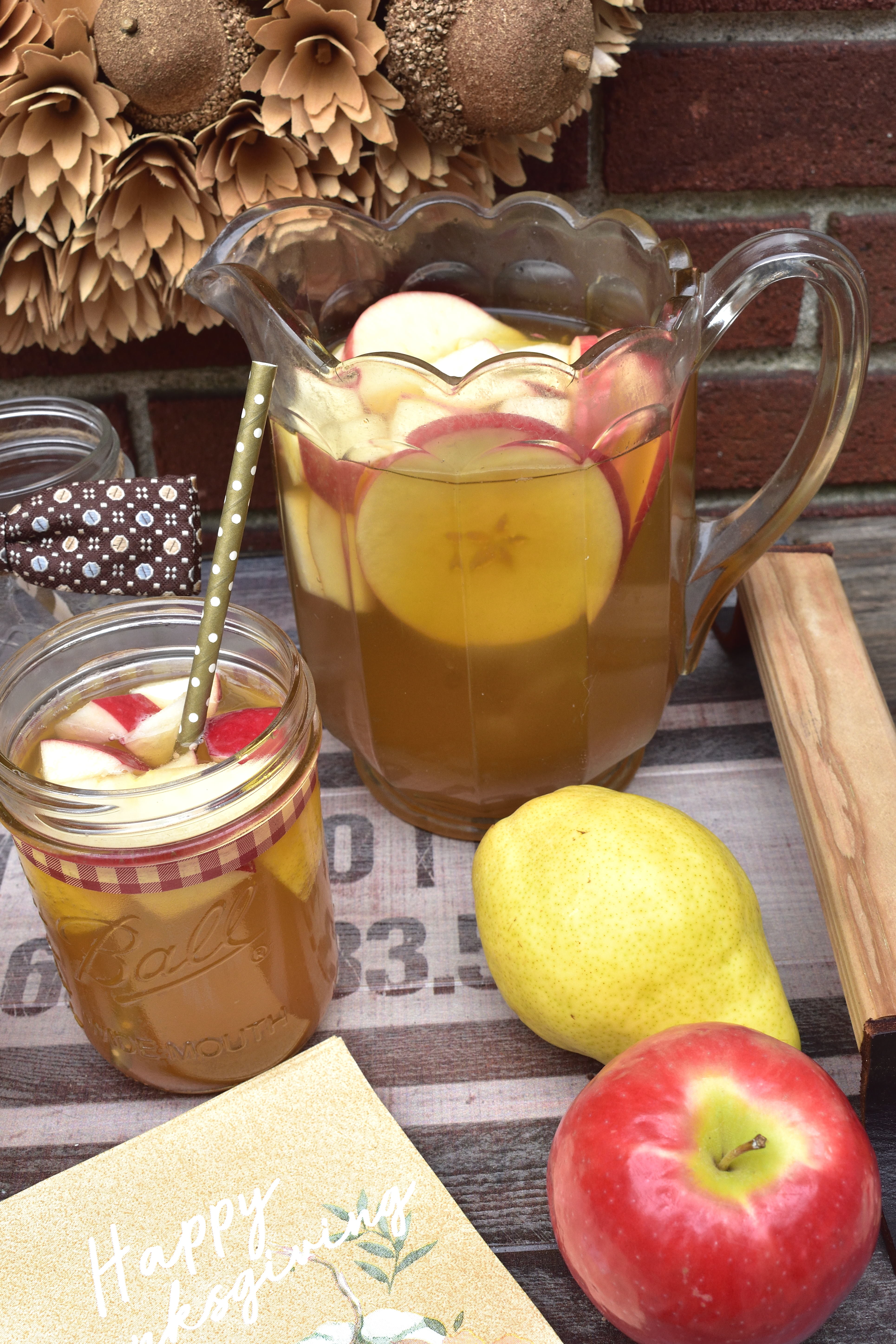 apple cider sangria