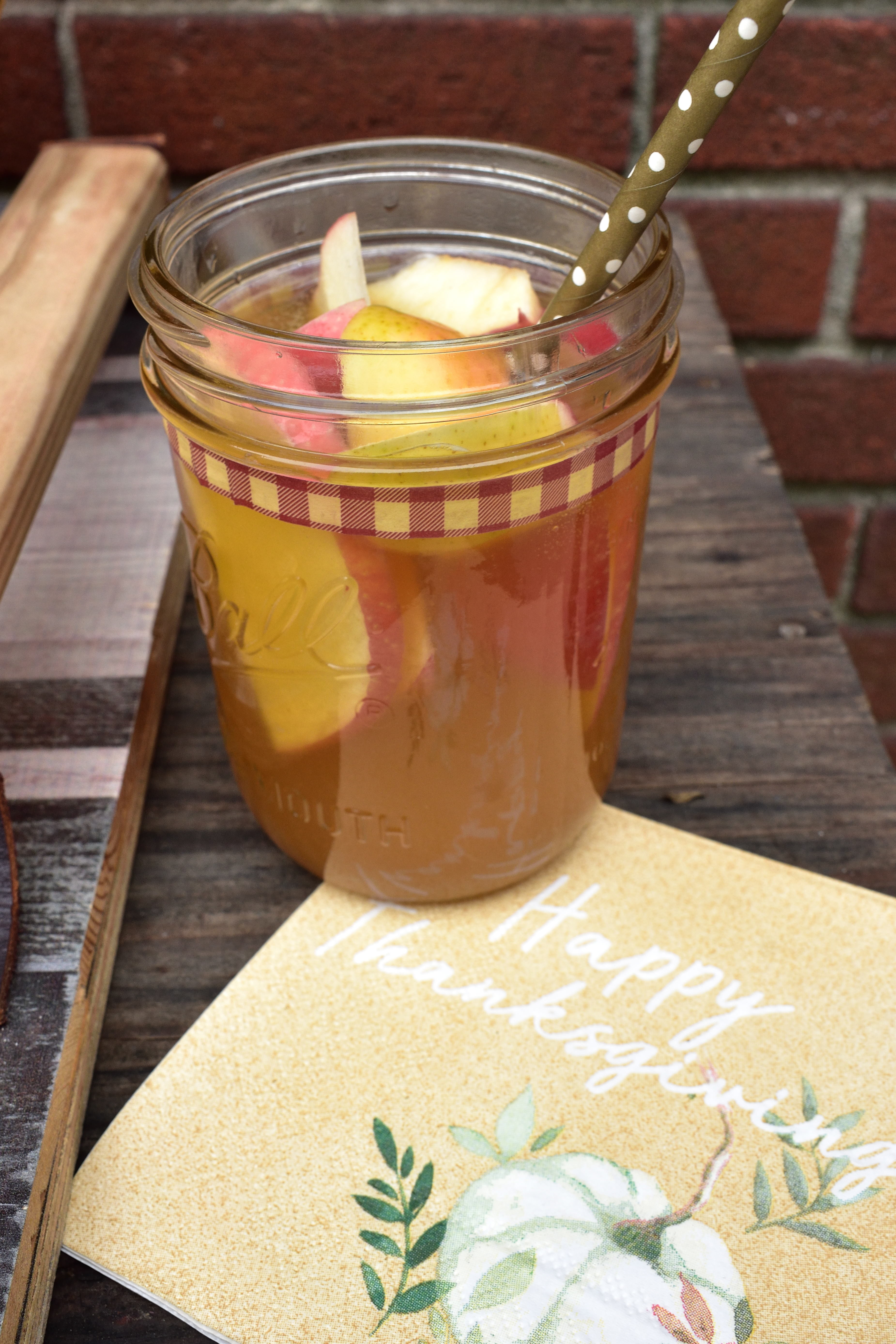 apple cider sangria