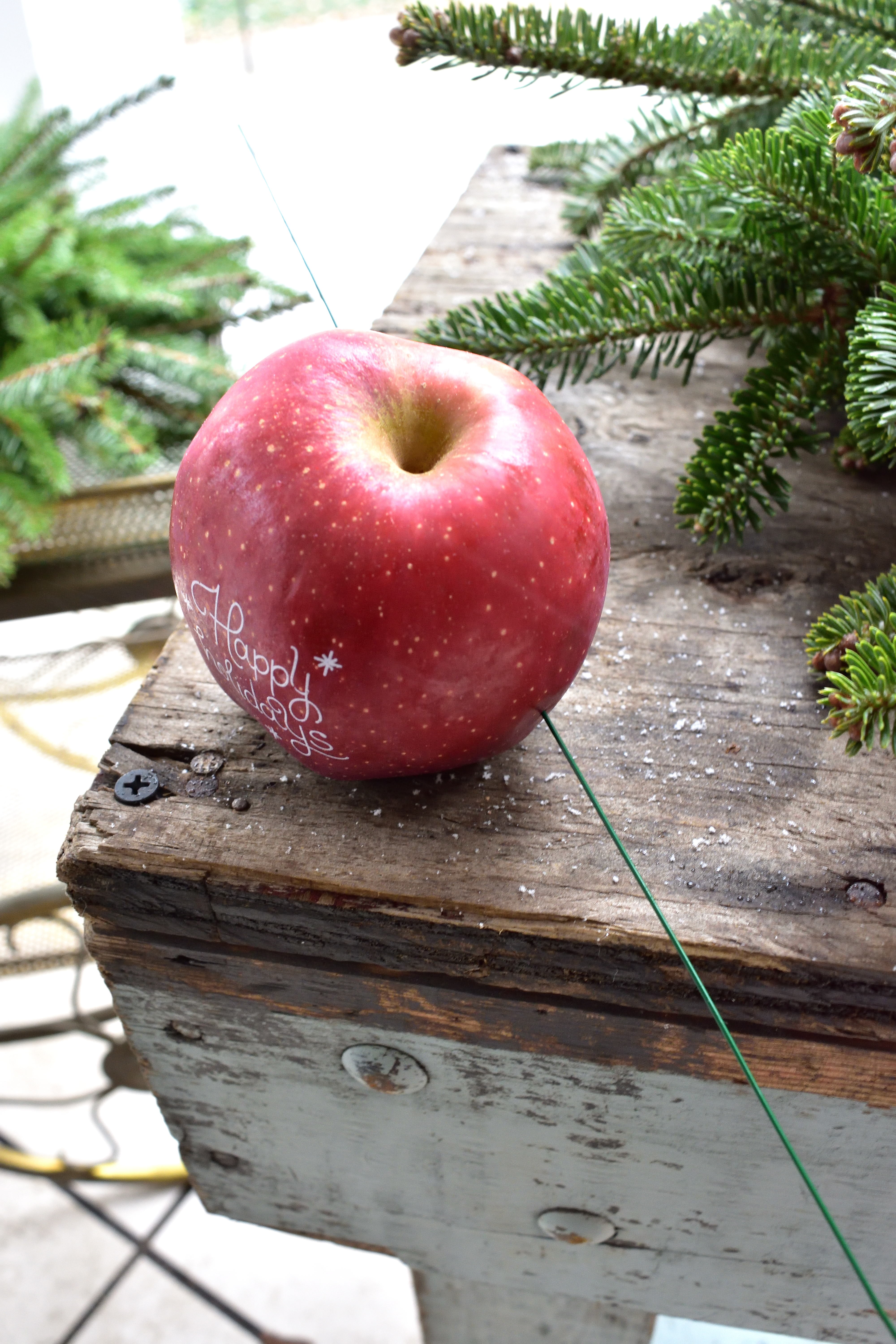 holiday wreath DIY