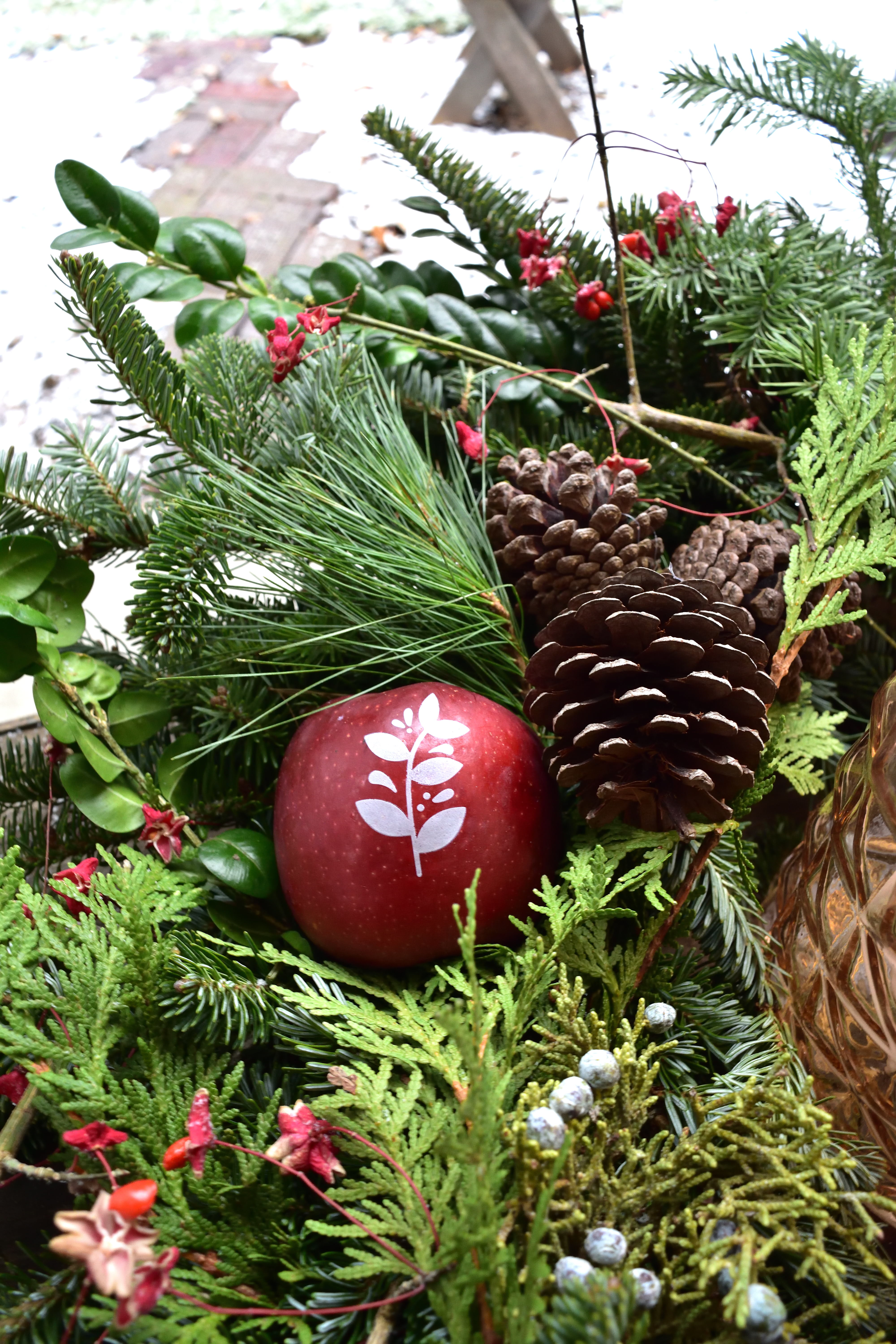 Holiday wreath DIY