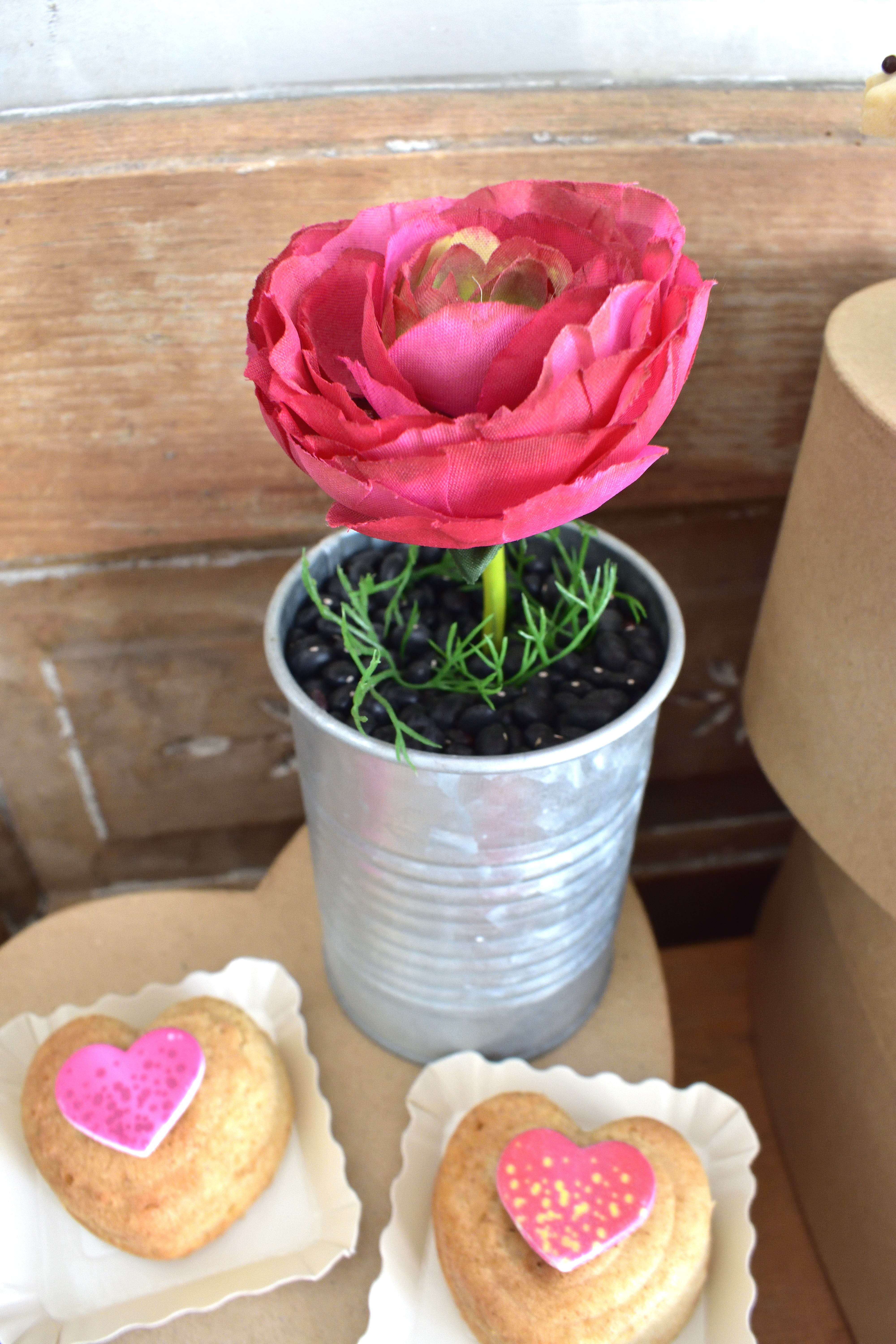 valentine treat table