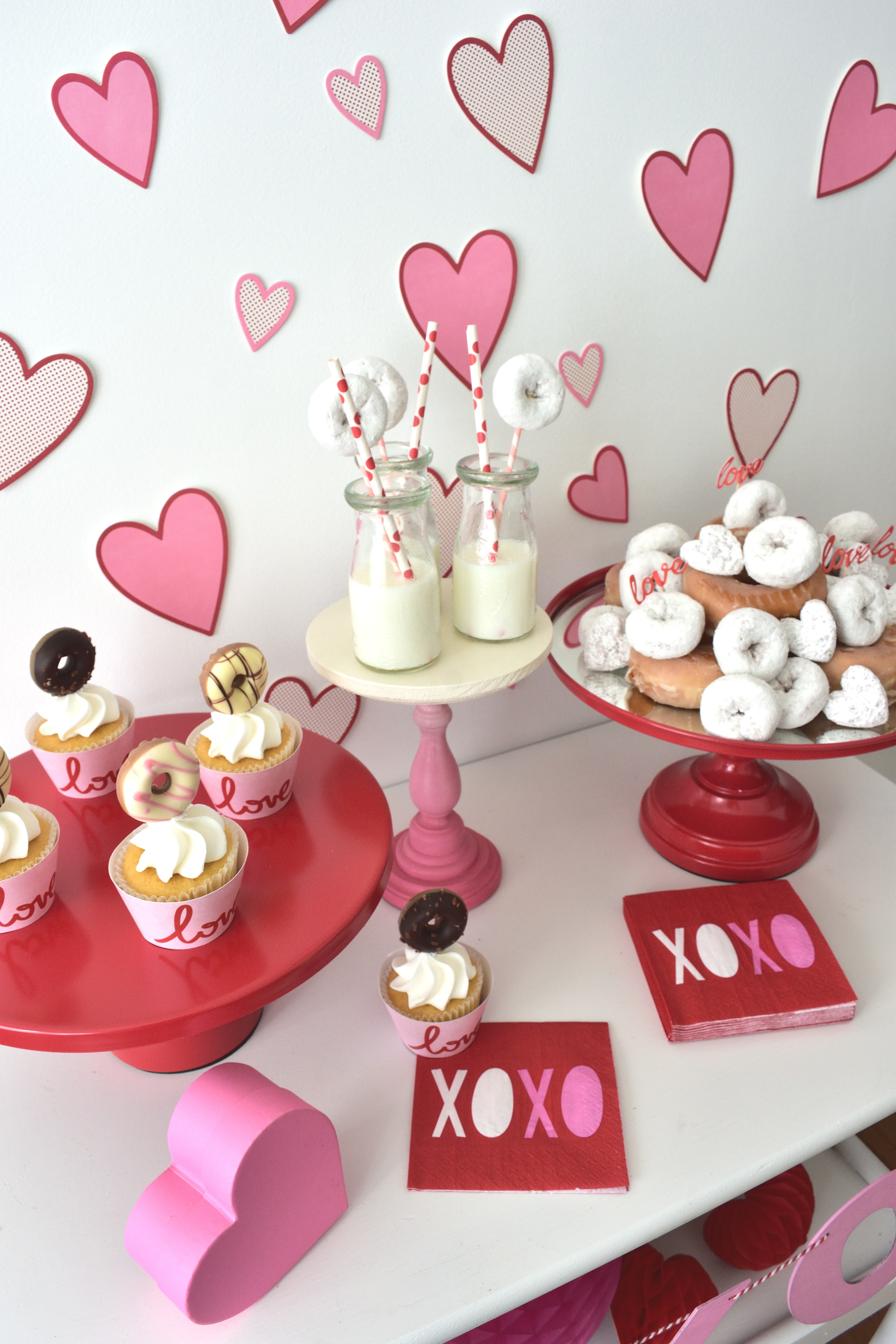 doughnut valentine treats