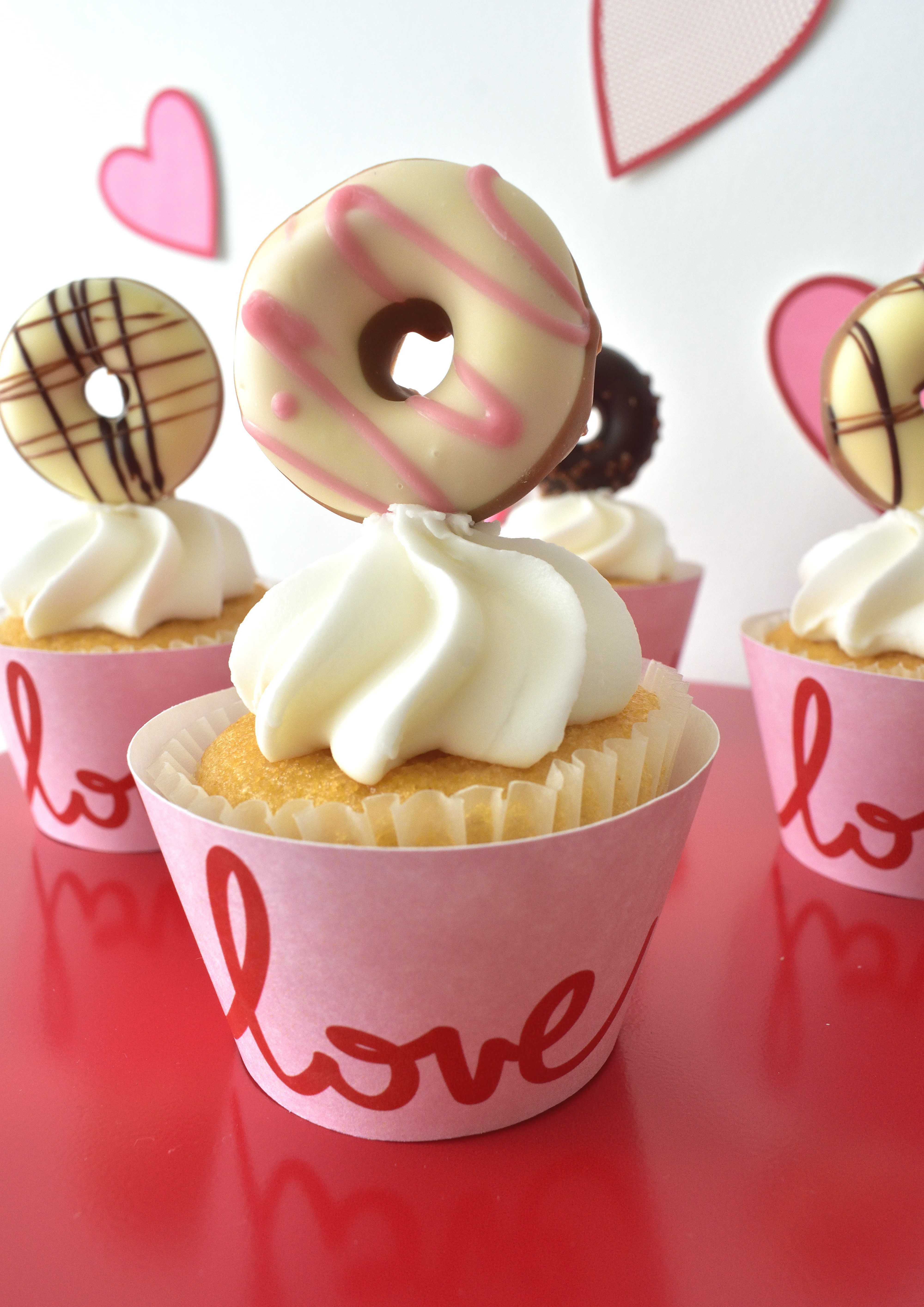 doughnut valentine treats