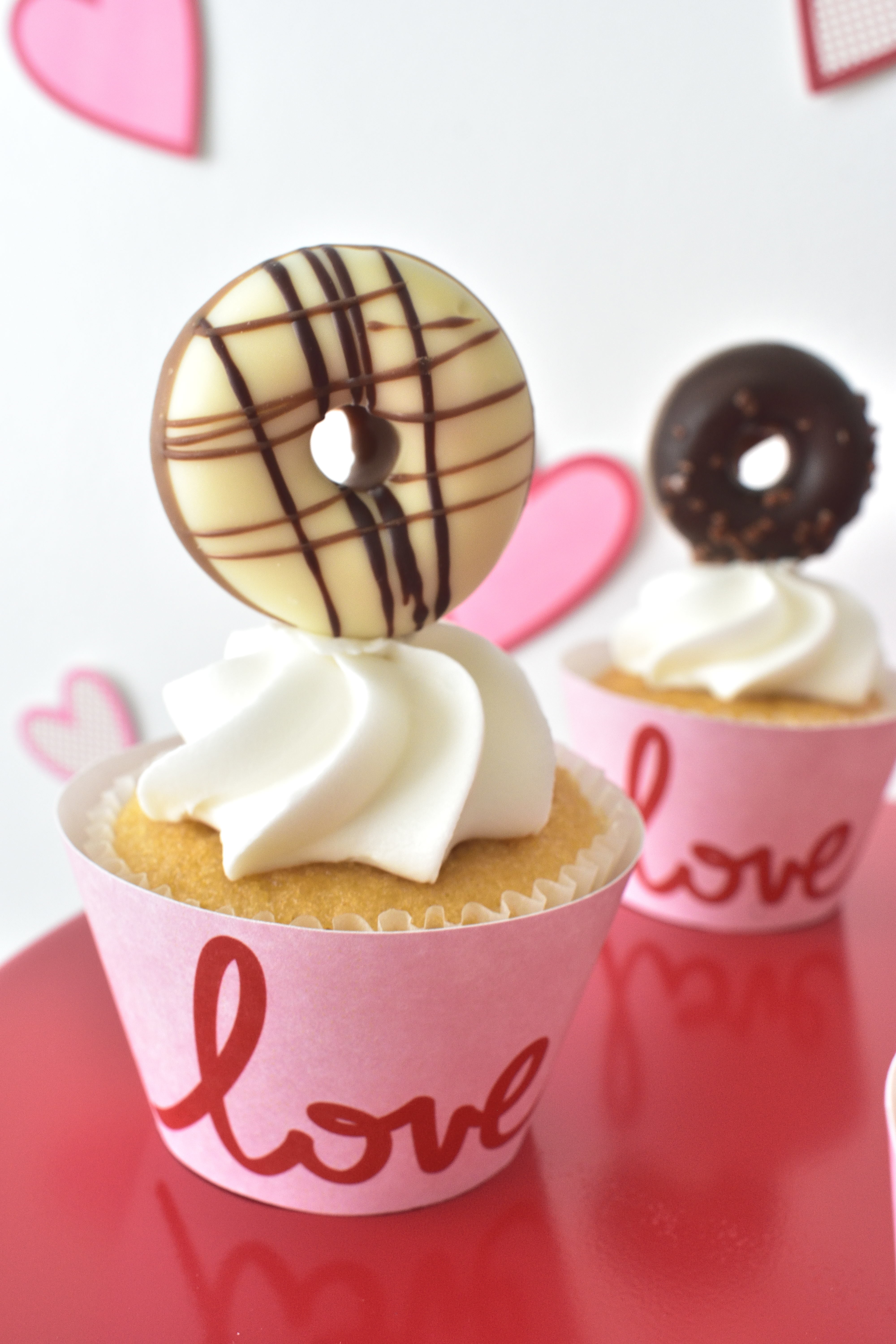 doughnut valentine treats