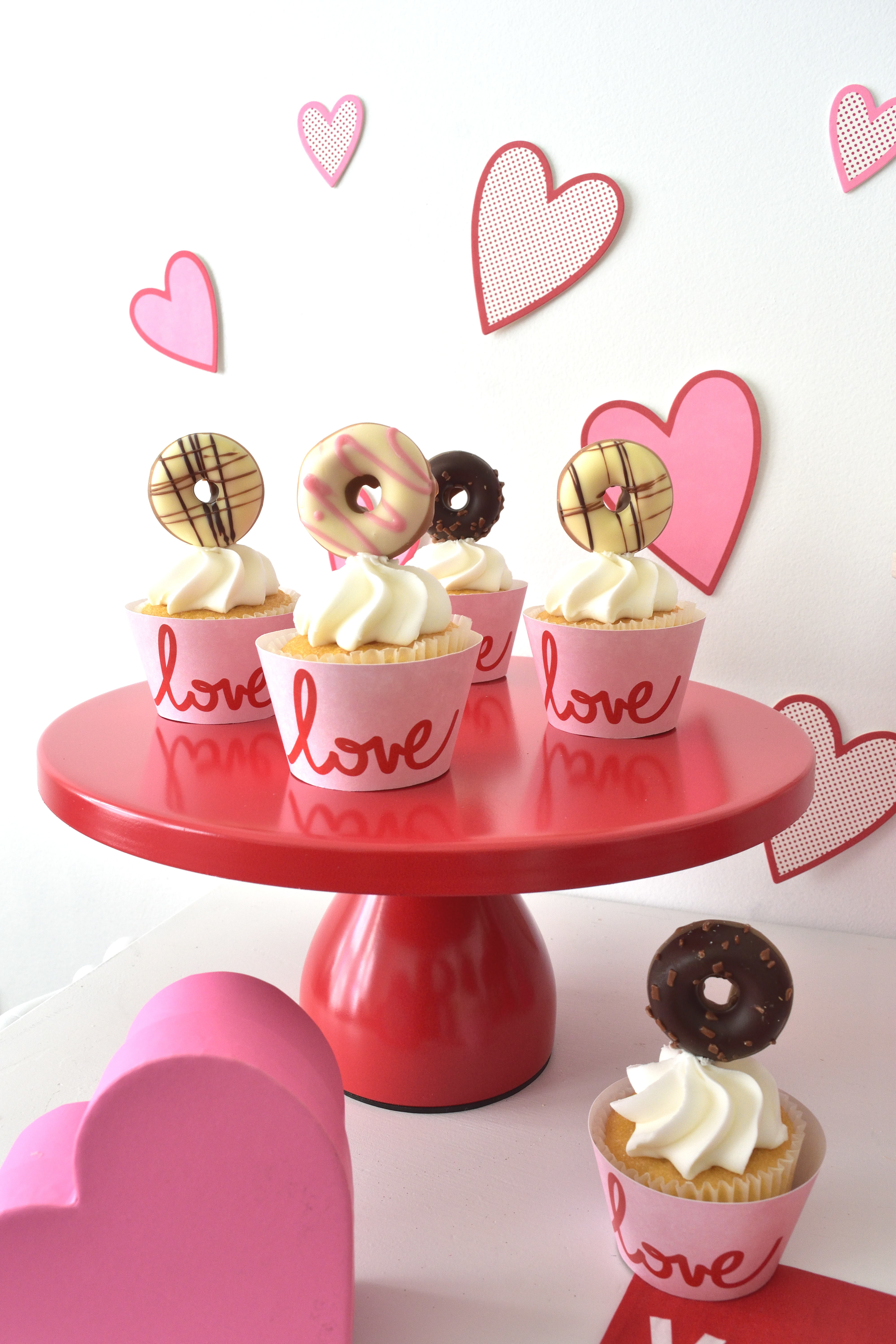 doughnut valentine treats