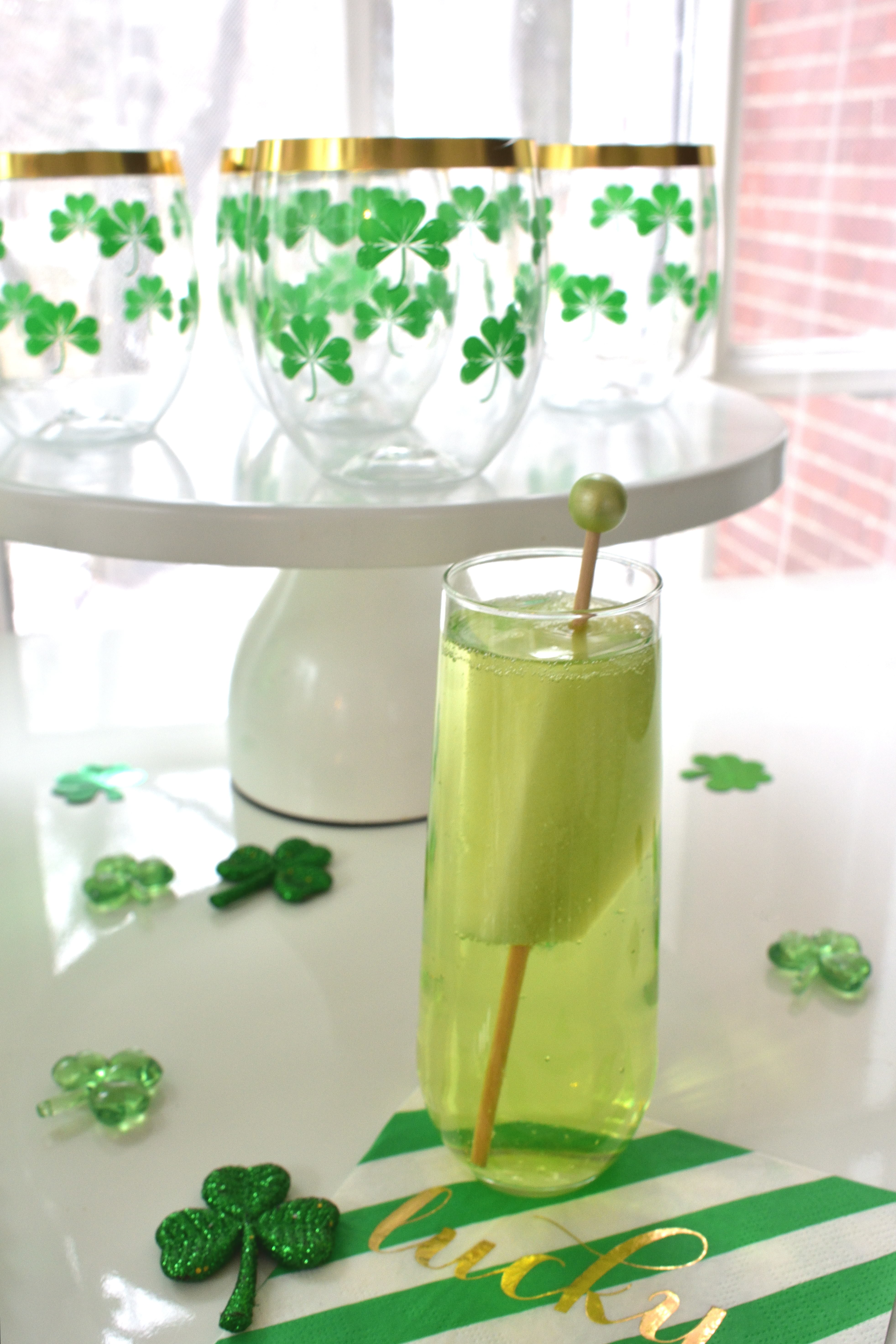 sparkling shamrock cocktails