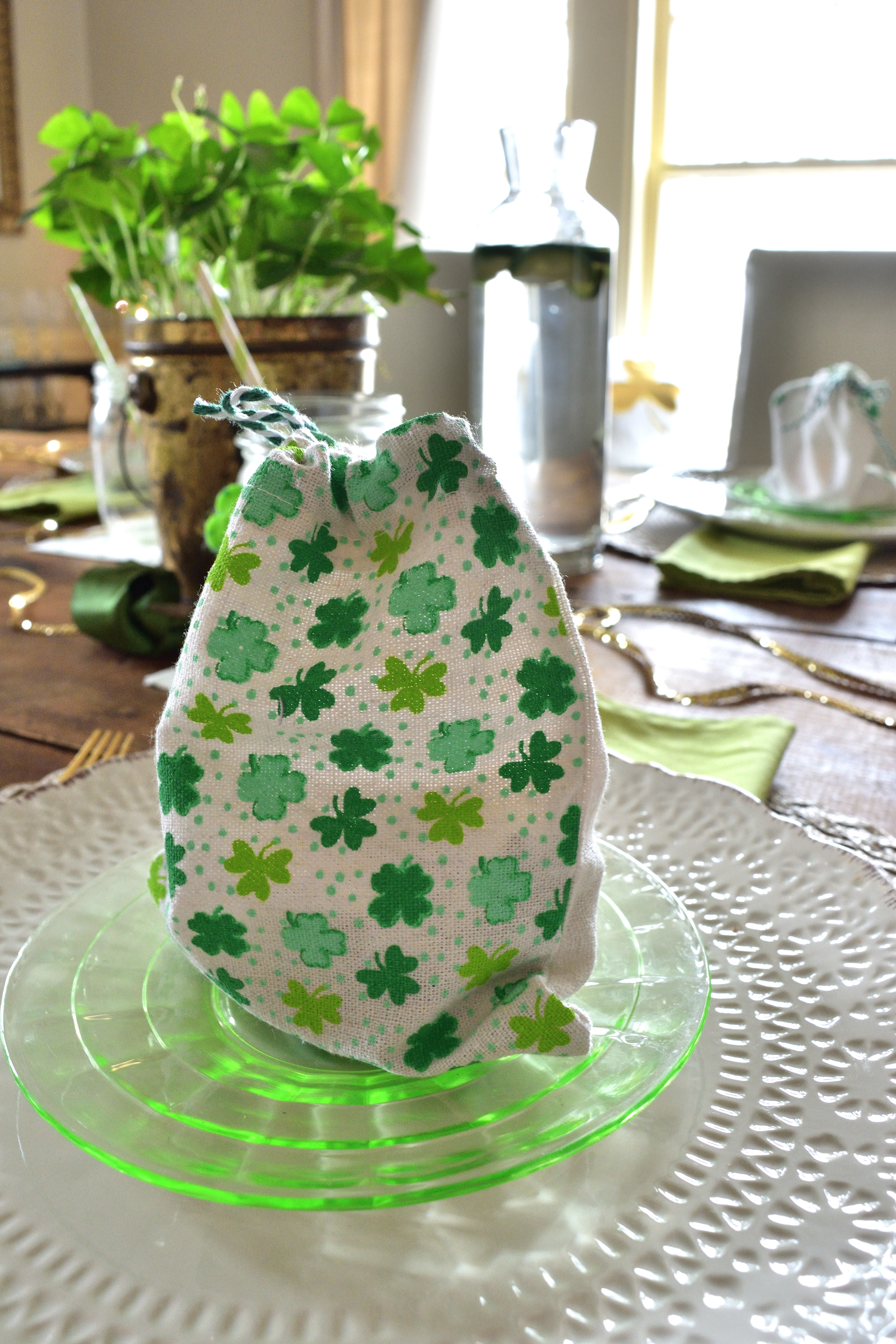 St. Paddy's Day favor bags
