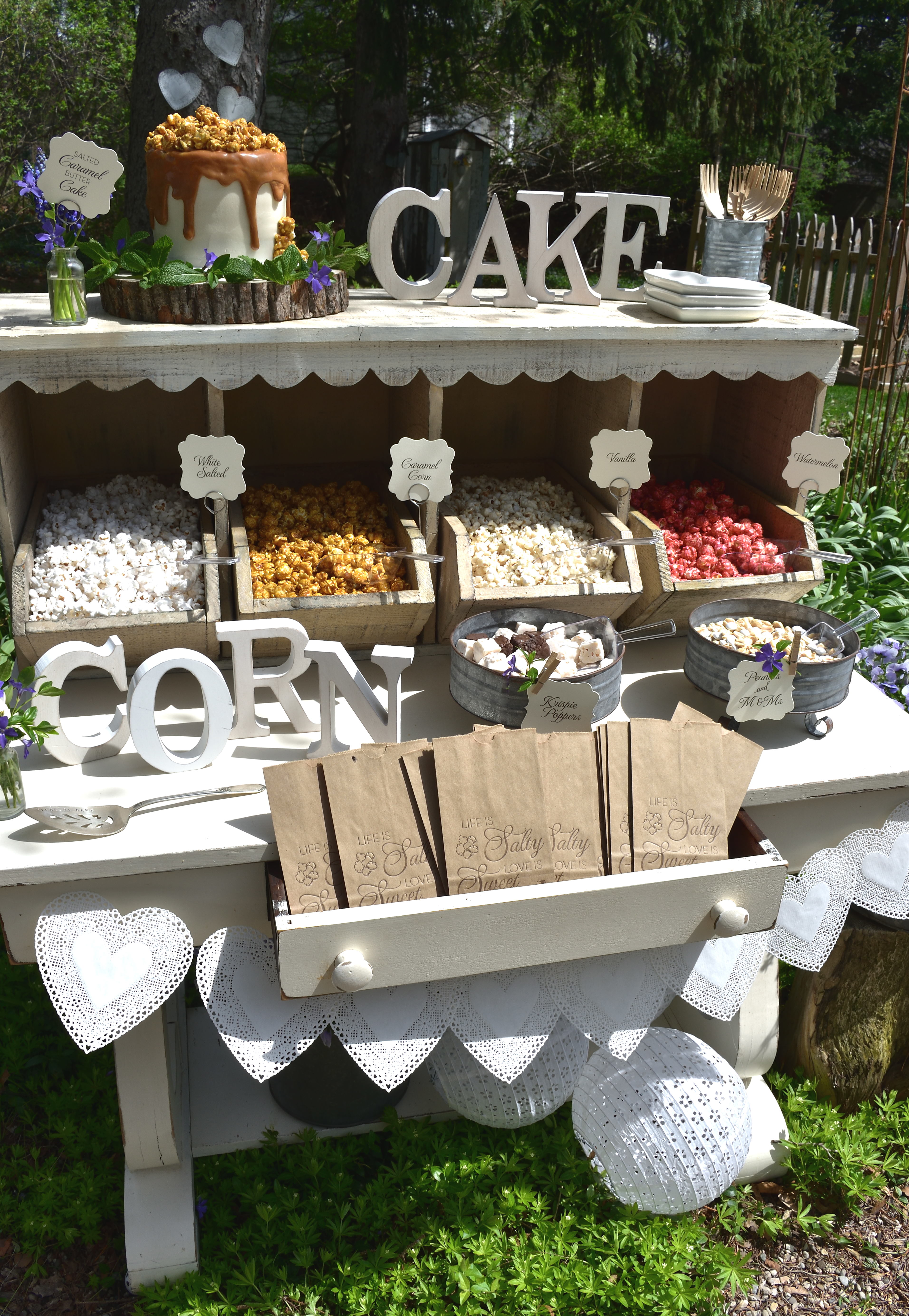 wedding popcorn bar