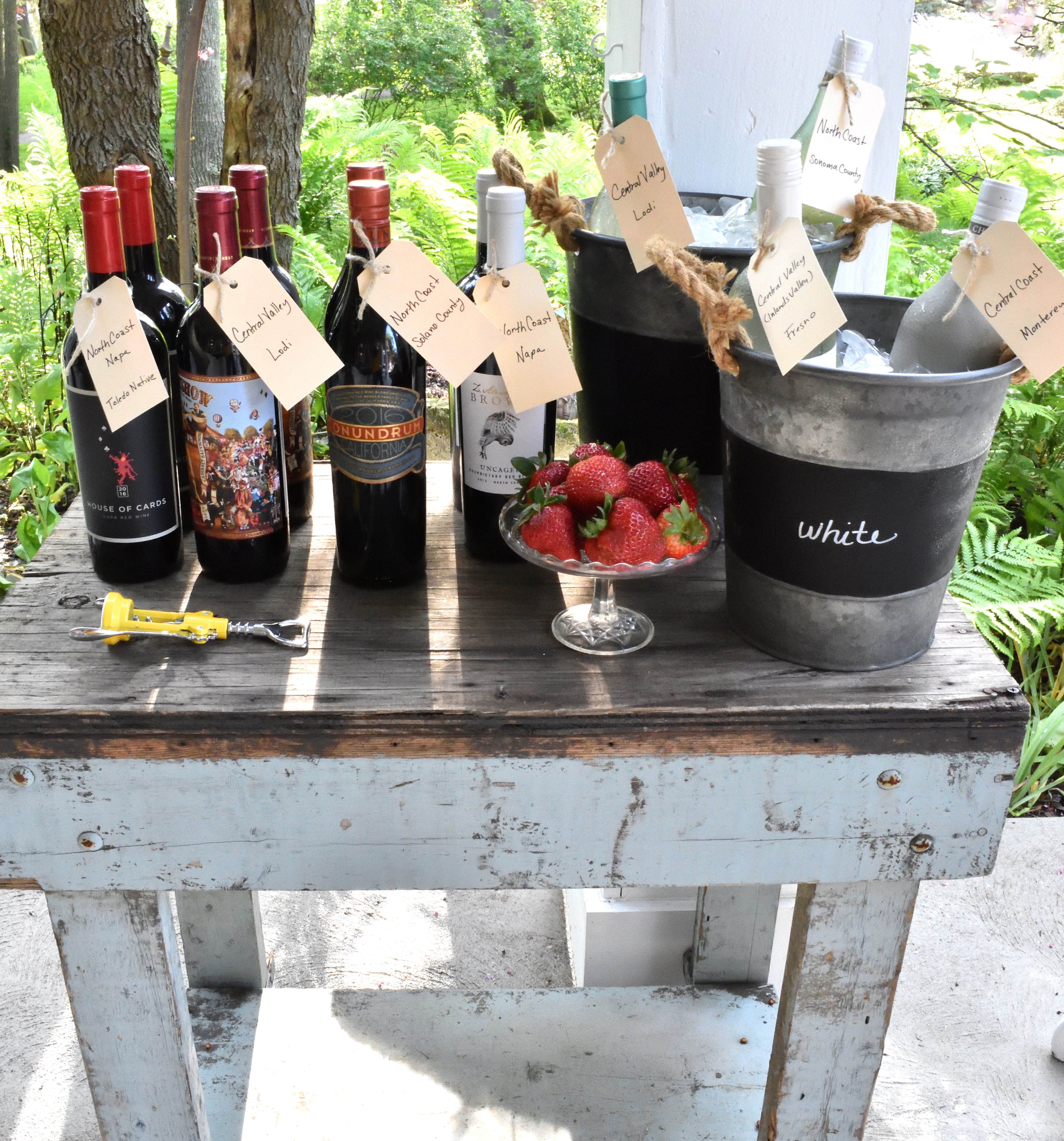 summer wine tasting table
