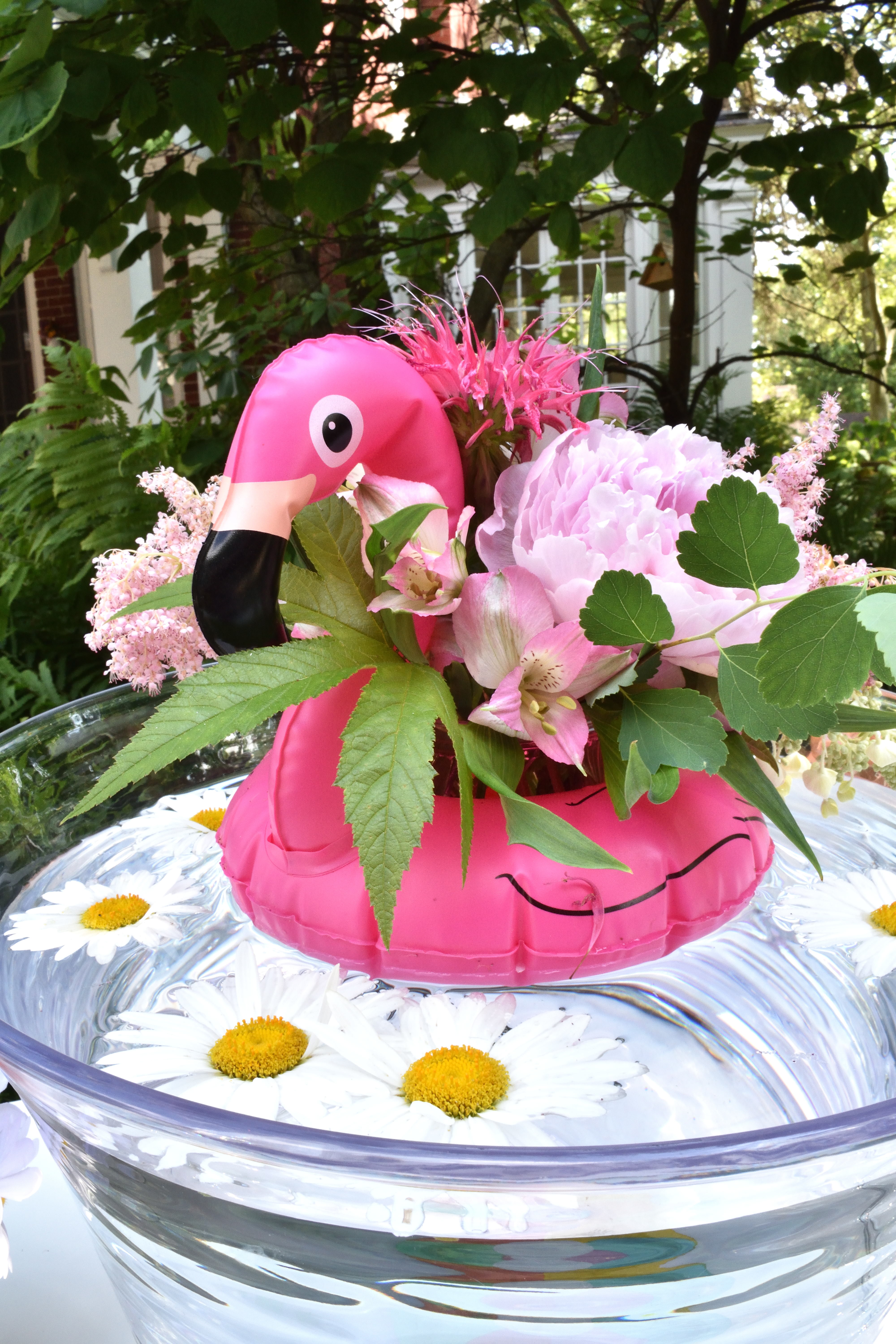 pool party centerpiece