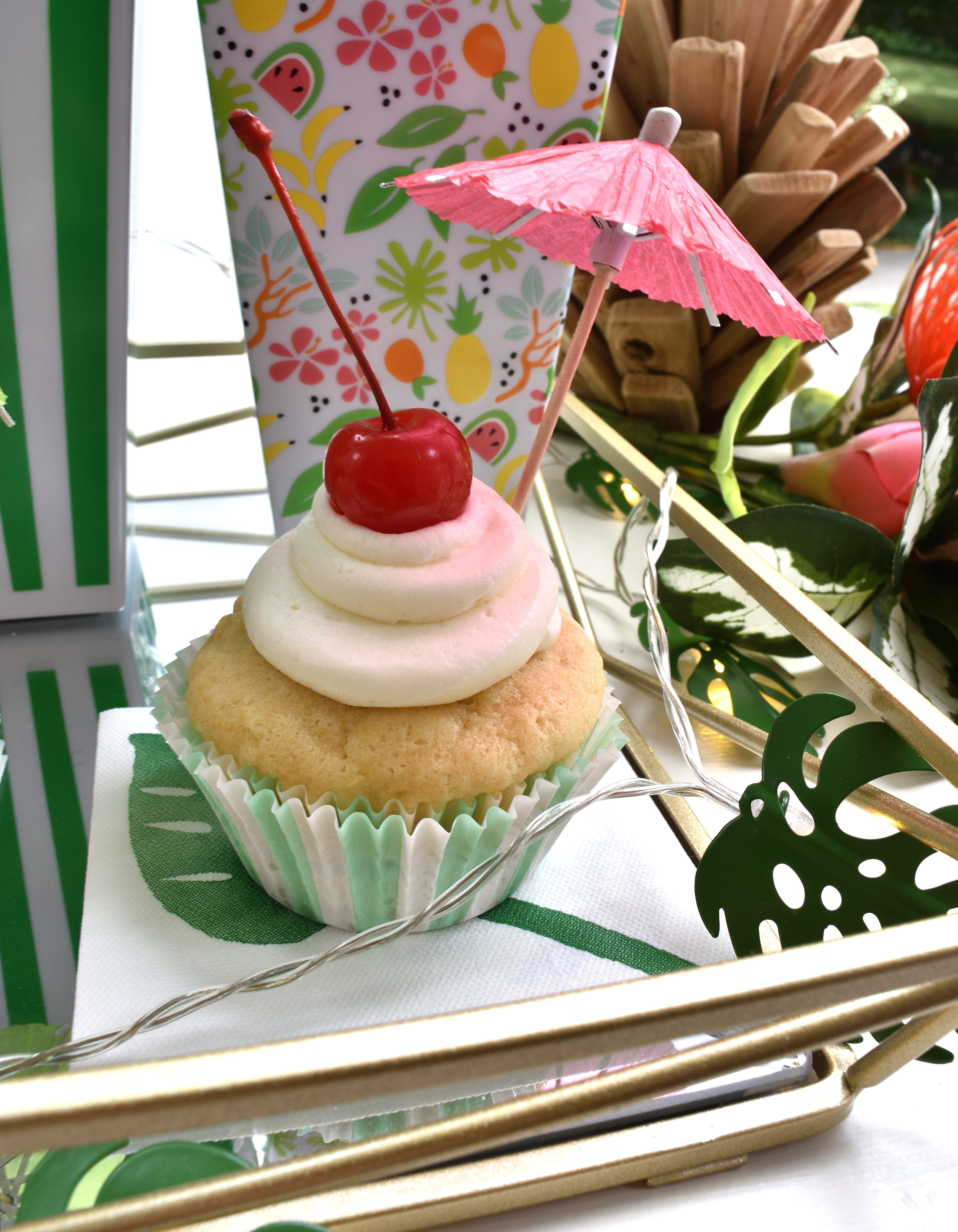 pina colada cupcake