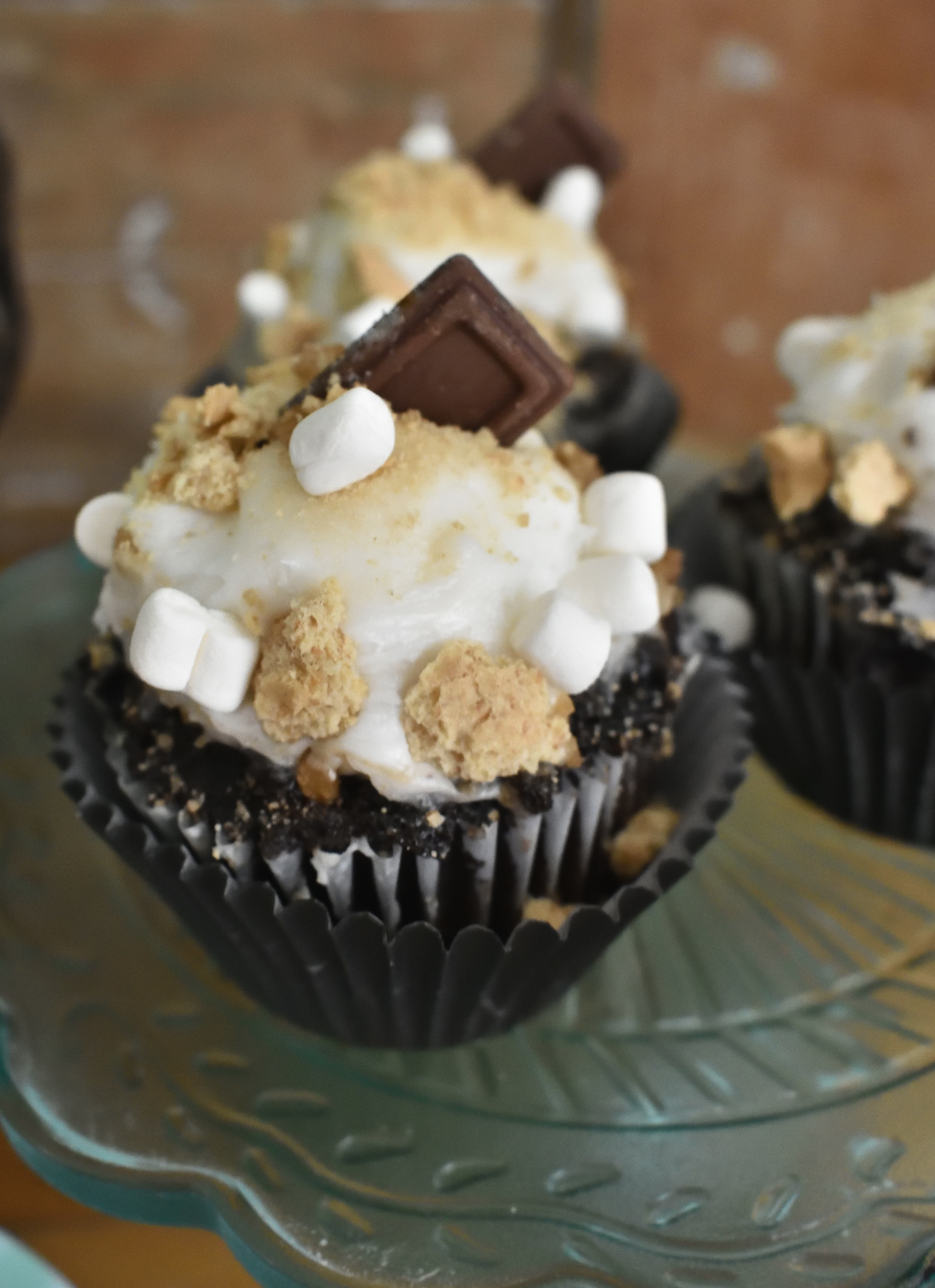 s'mores cupcakes