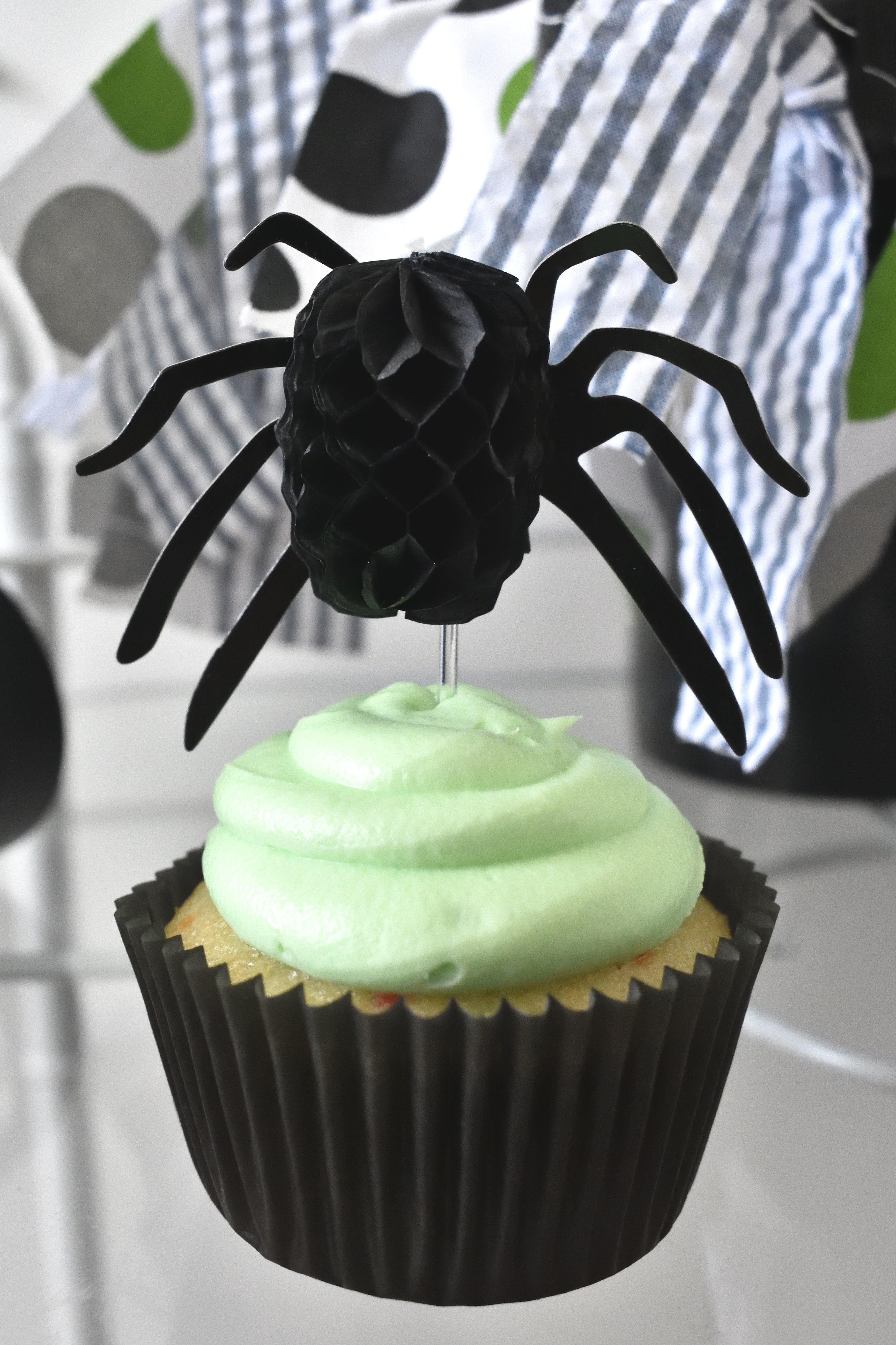 creepy crawly and easy Halloween treats