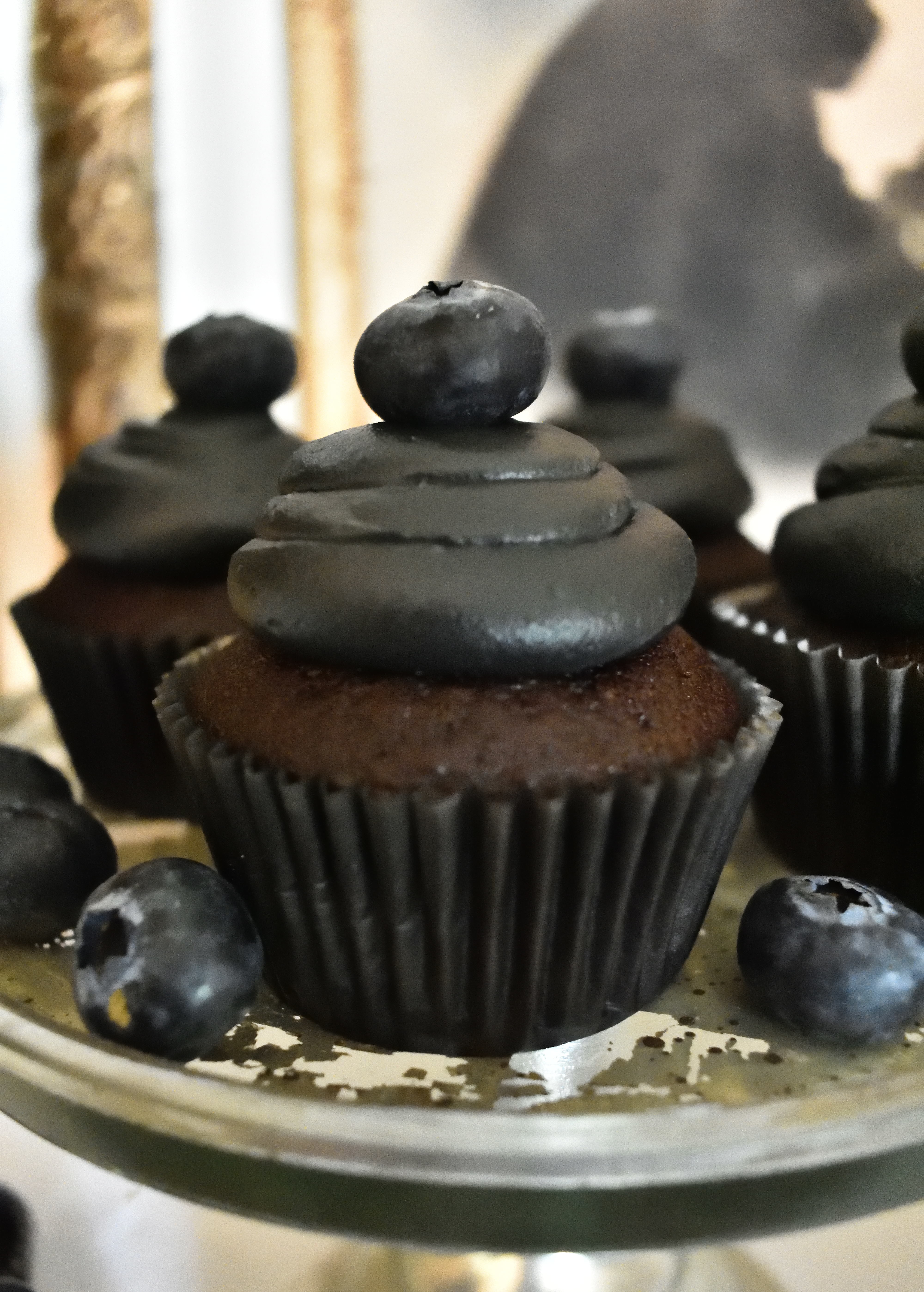 dark chocolate cupcakes