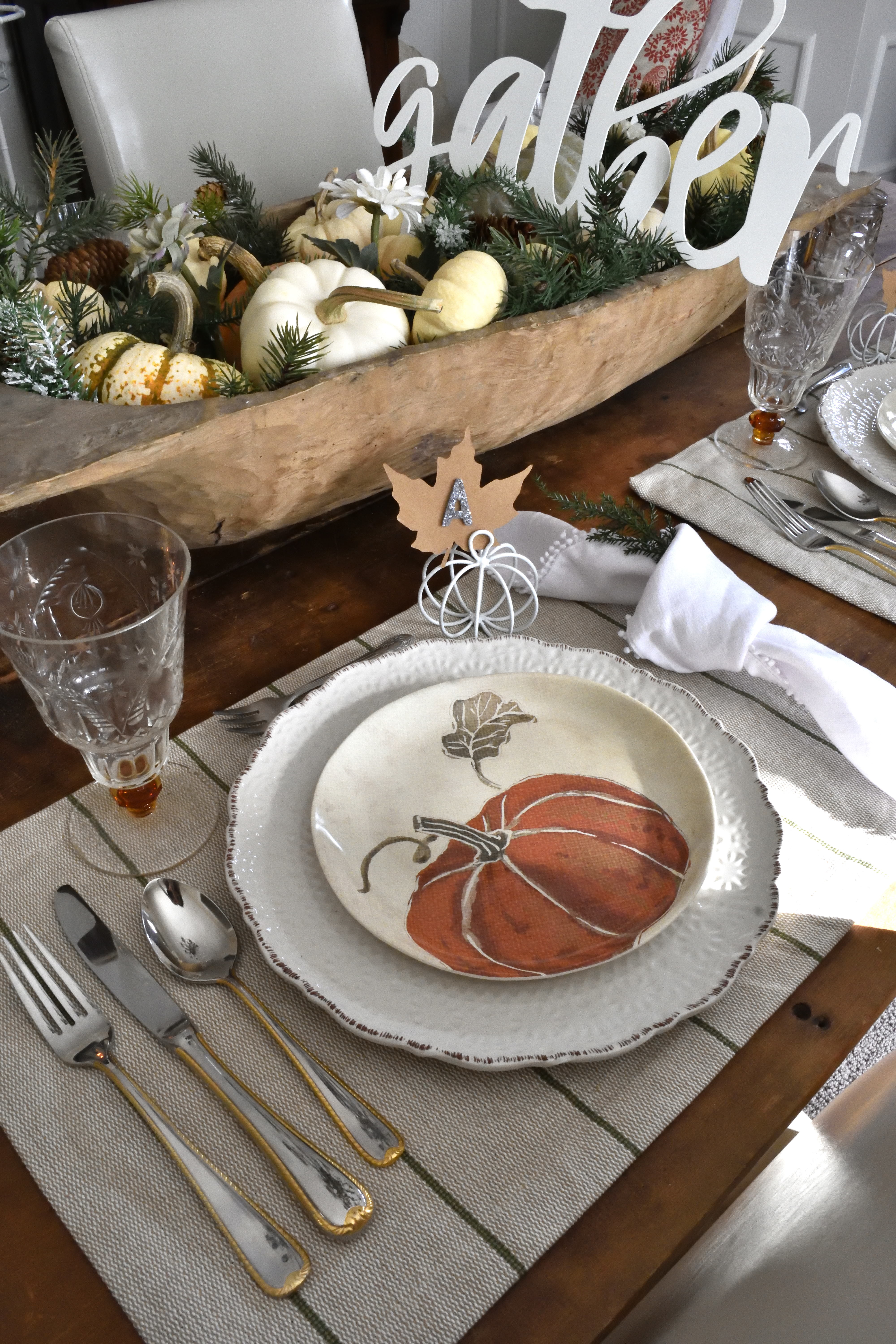 Thanksgiving table setting