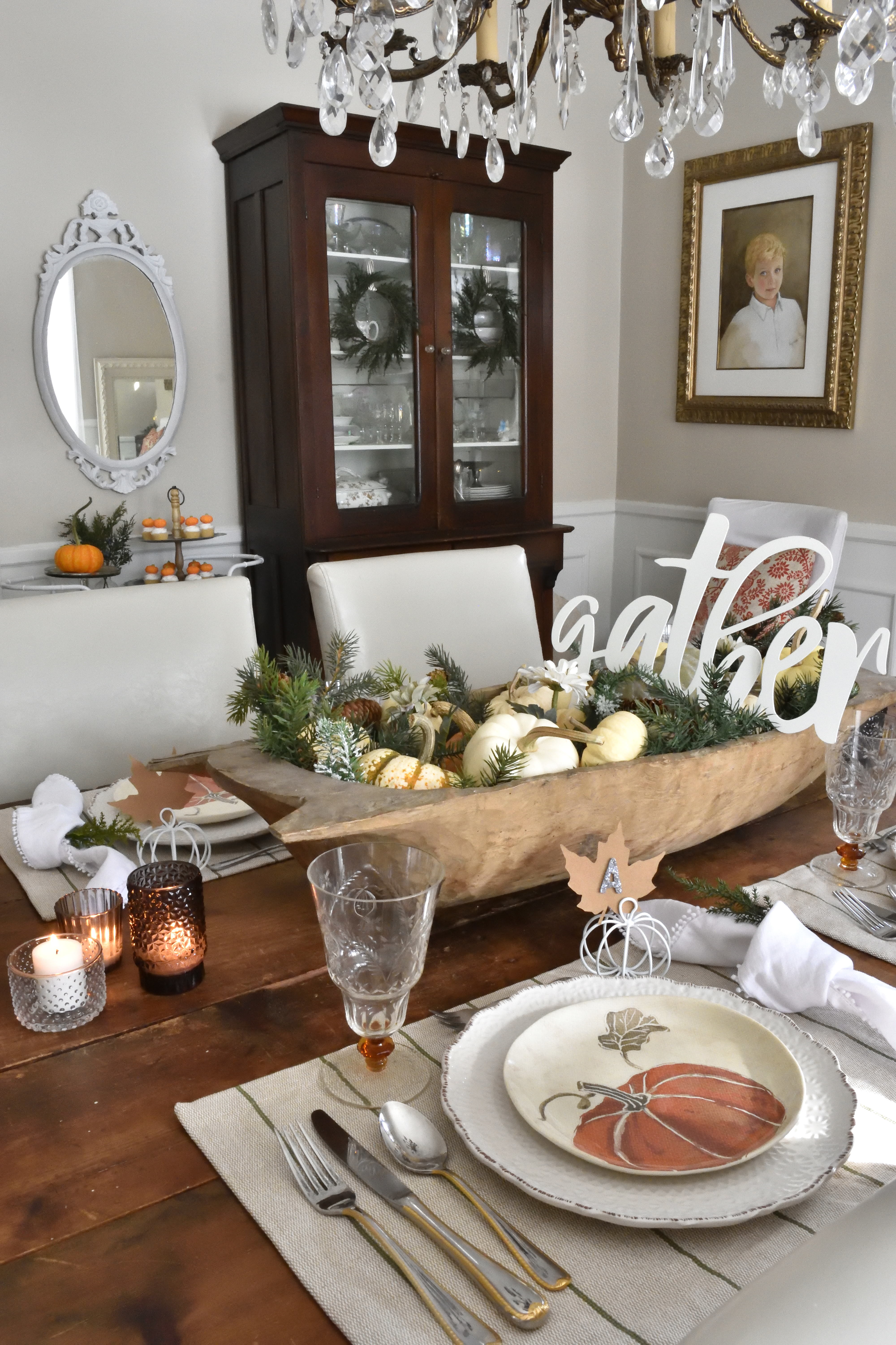 Thanksgiving table