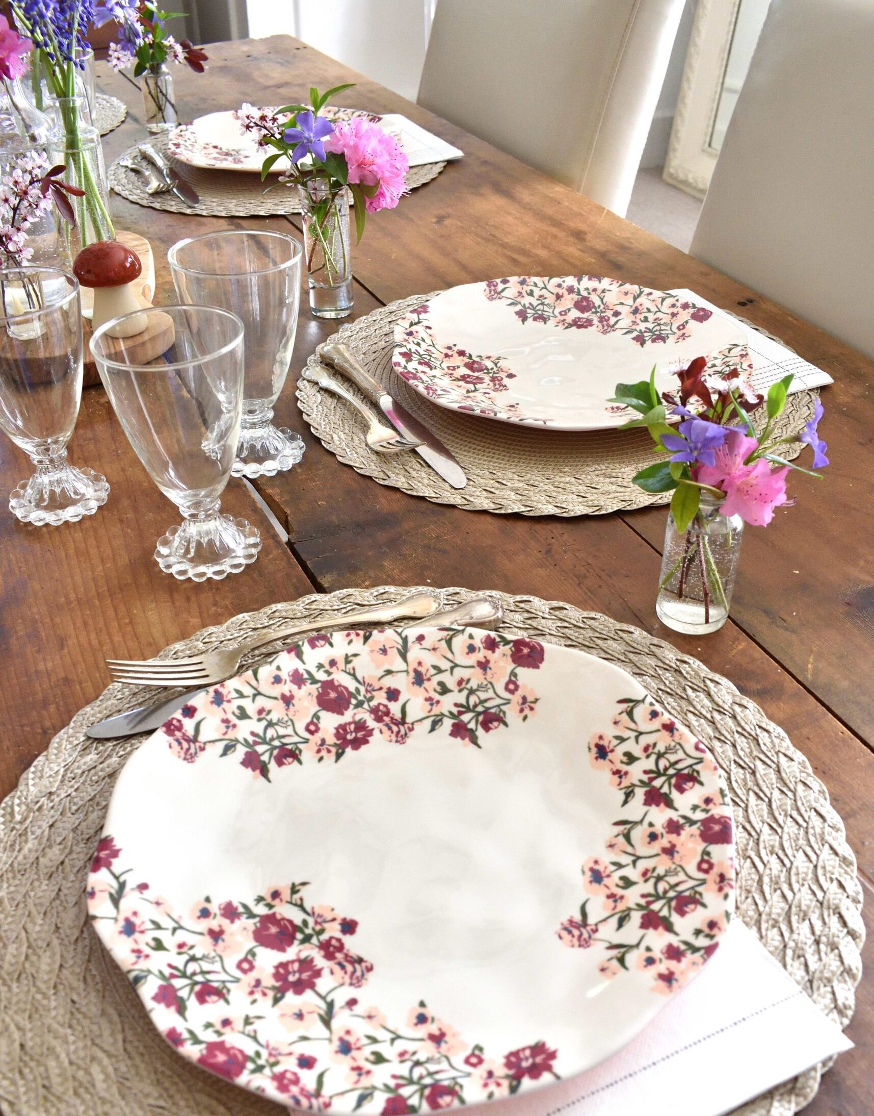 spring table setting ideas