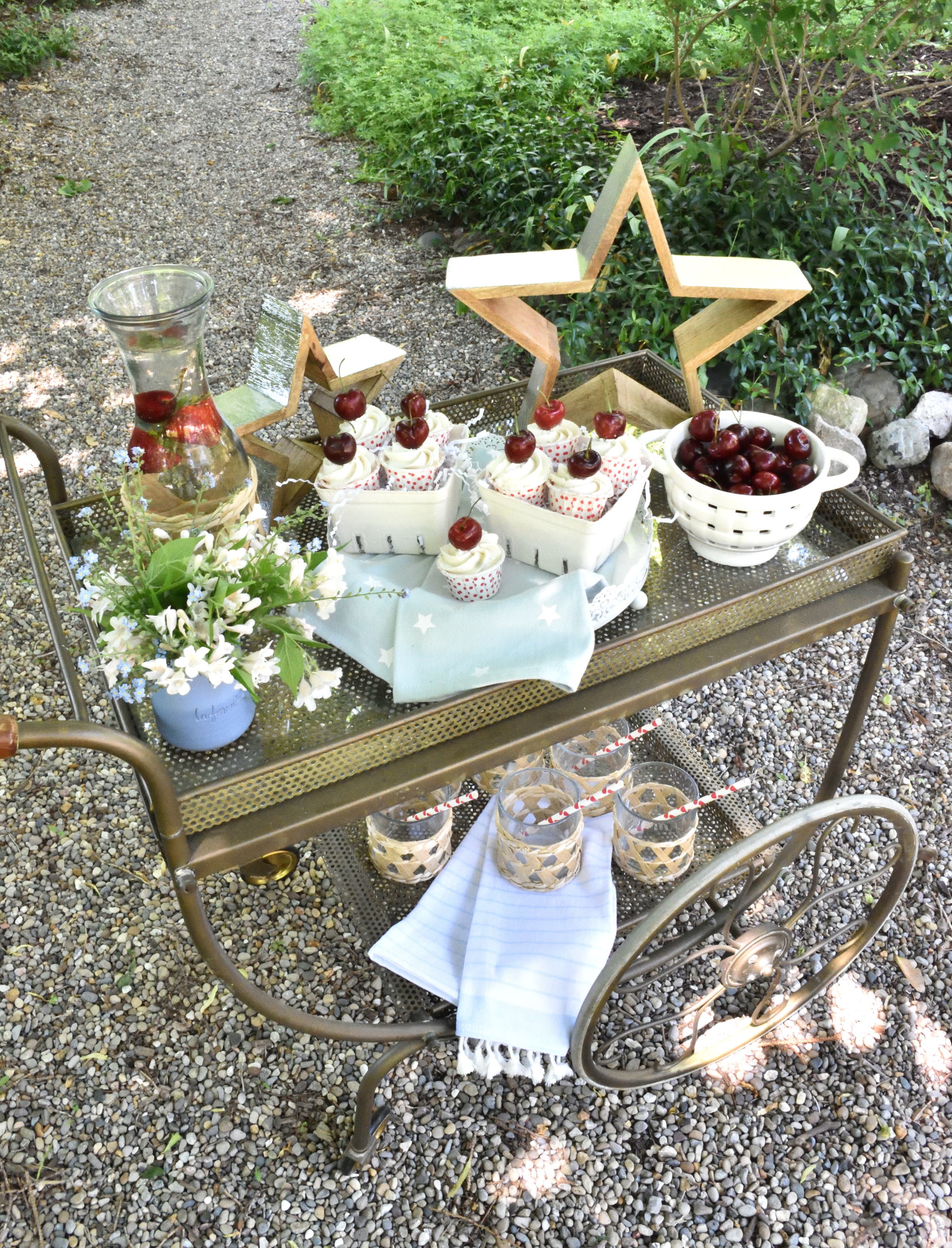 4th of July treat cart ideas