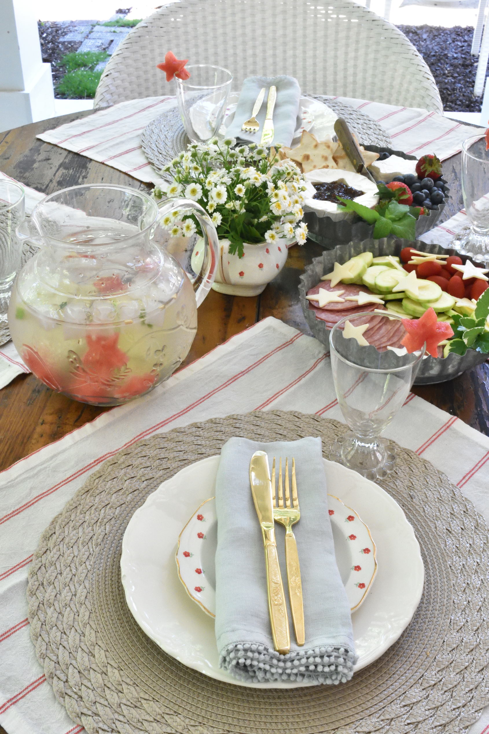 4th of july table