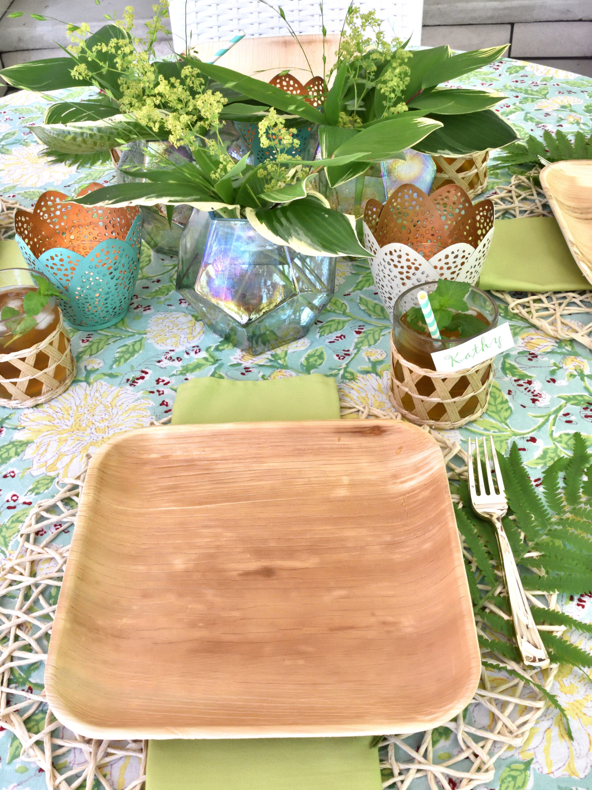 tropical table ideas