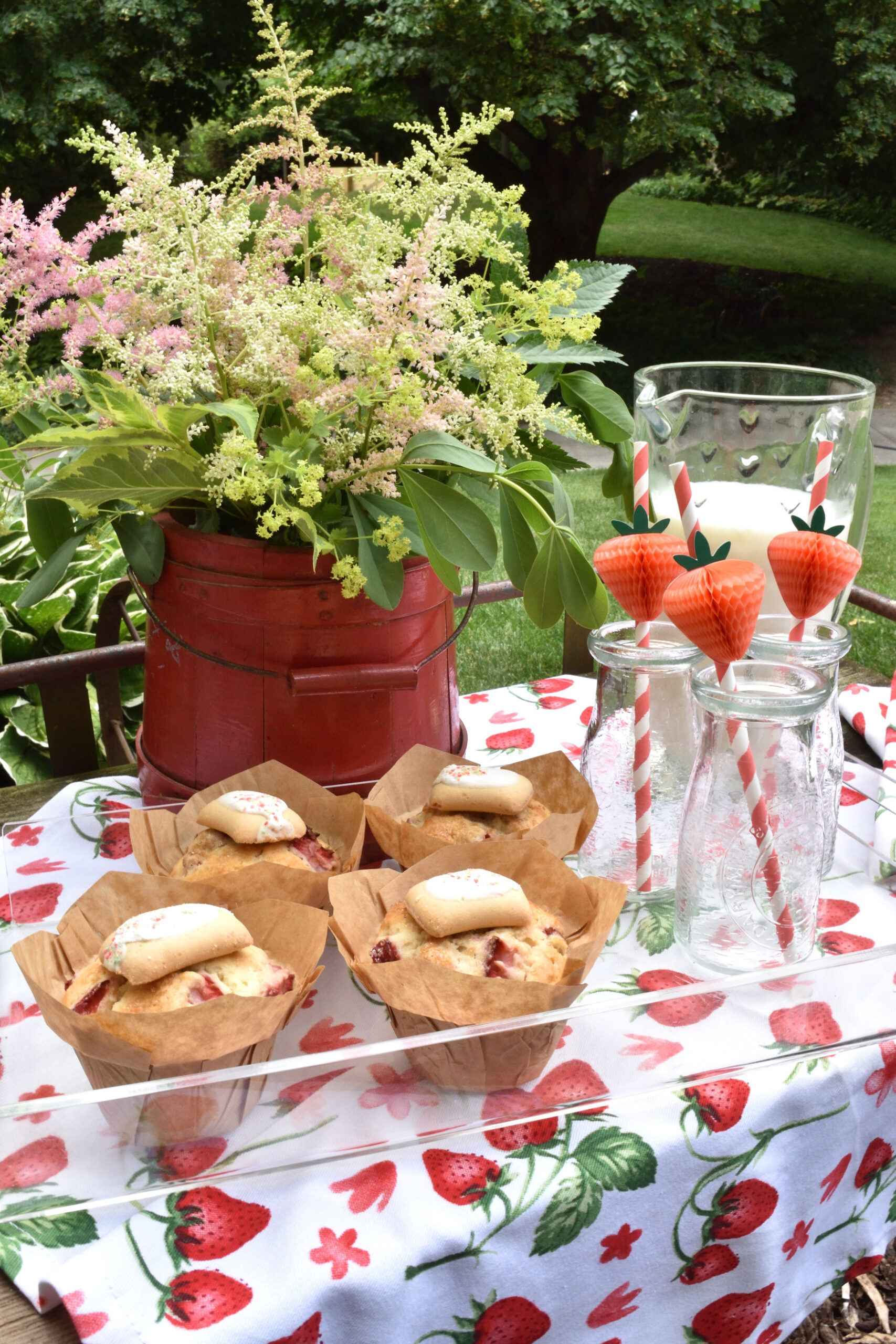 strawberry muffins